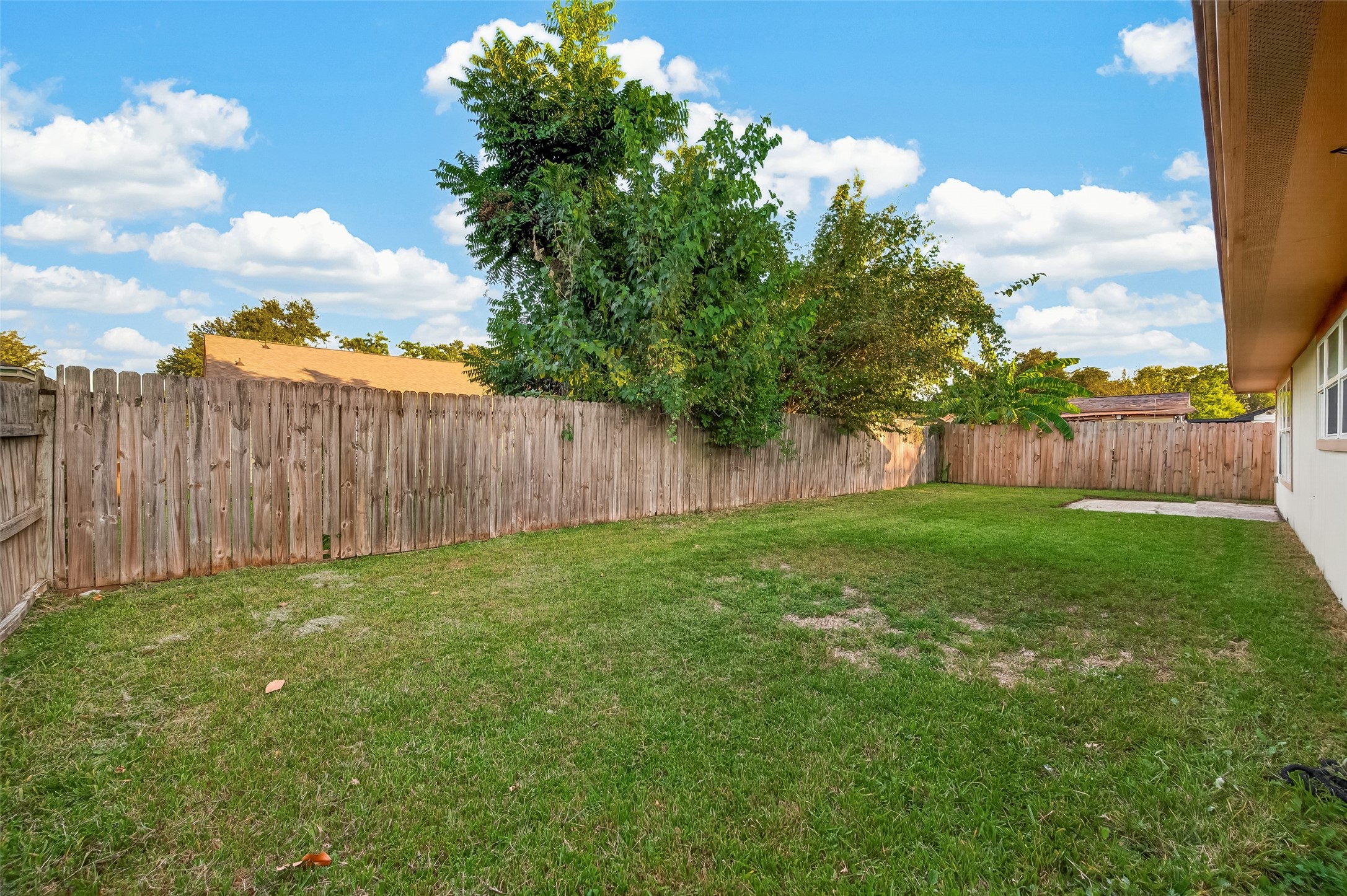 1338 Leadenhall Circle, Channelview, TX 77530