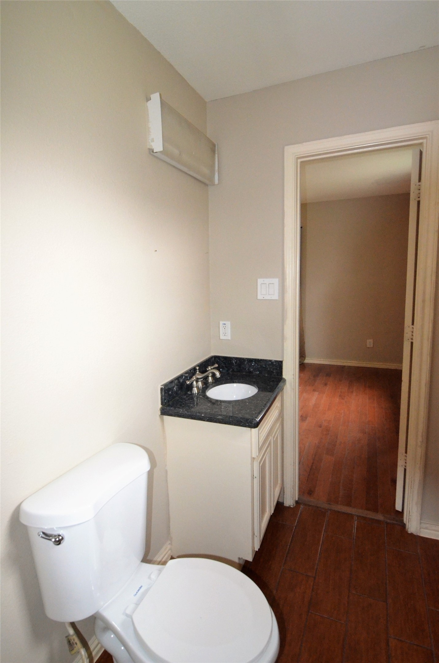 7326 Eagle Pass Street, Houston, TX 77020