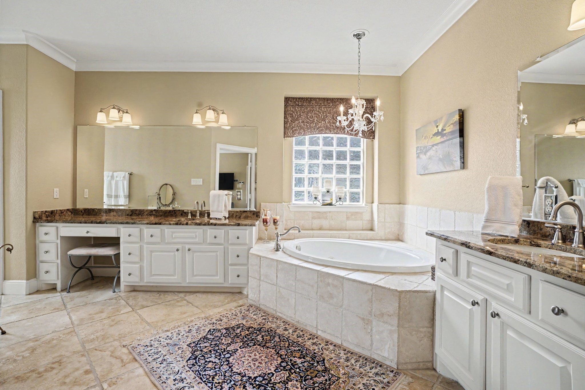 13 Laurelwood Drive, Houston, TX 77058