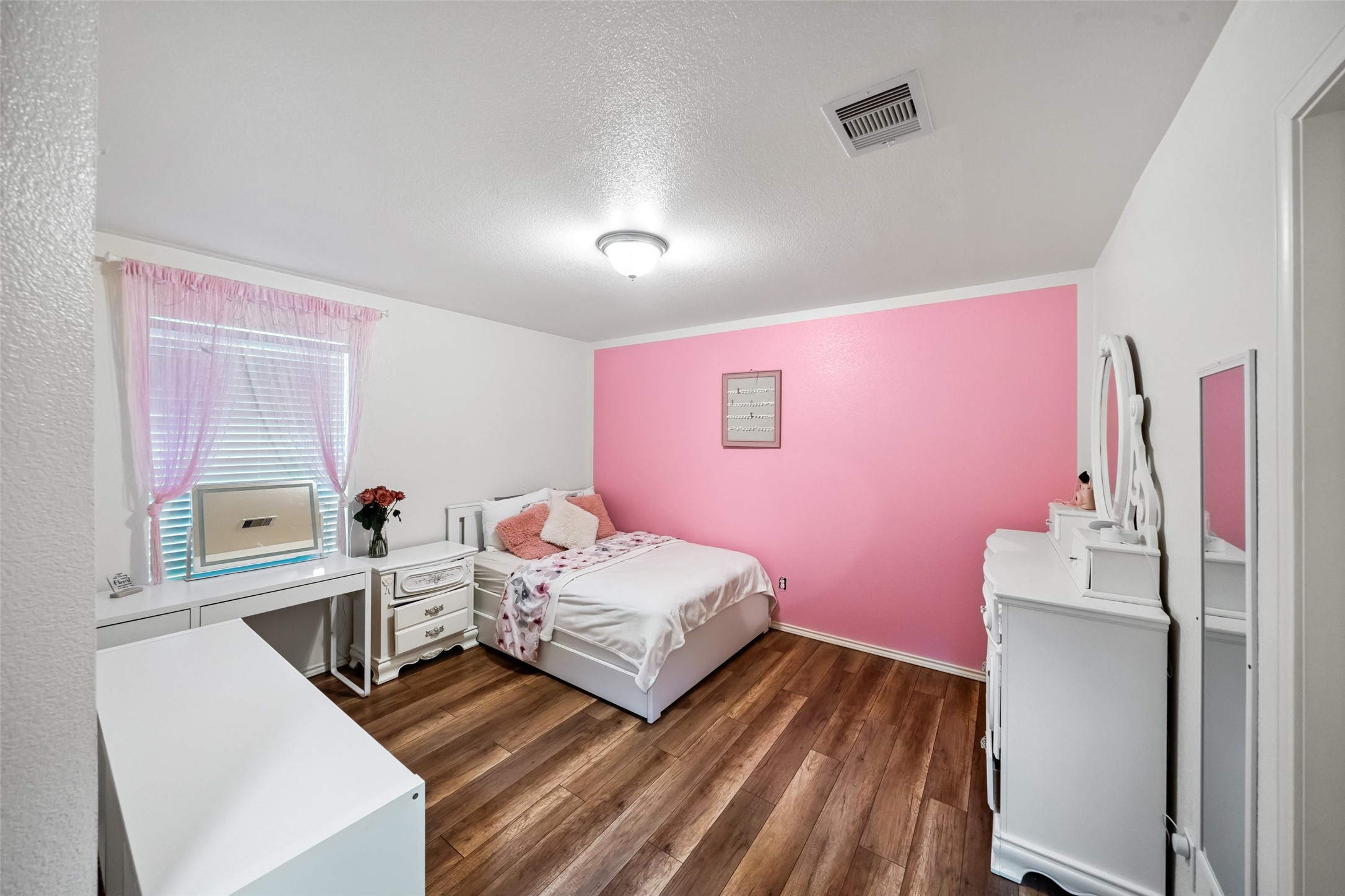 17911 Yukon Pass Drive, Humble, TX 77346