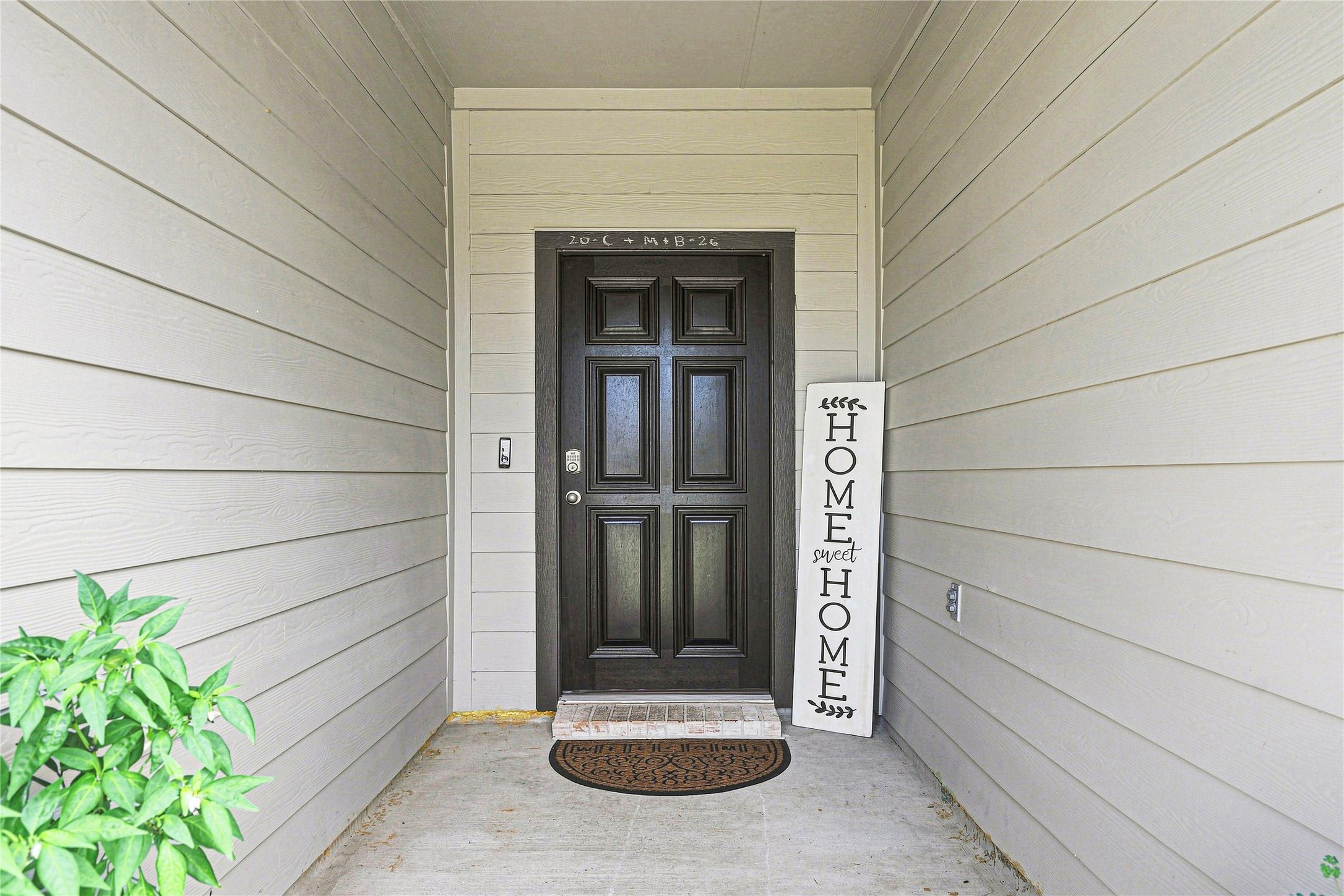 1319 Sea Breeze Way, Iowa Colony, TX 77583