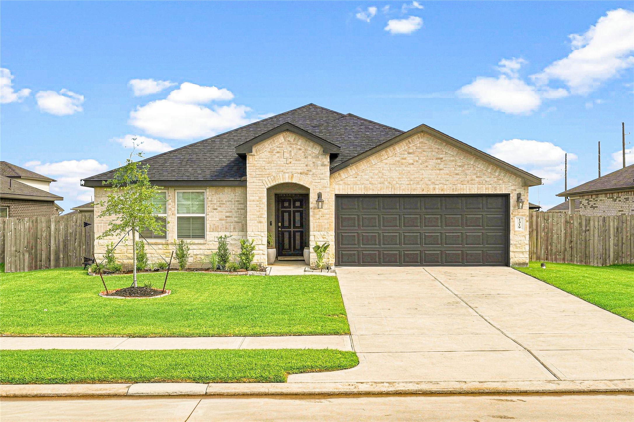 1319 Sea Breeze Way, Iowa Colony, TX 77583