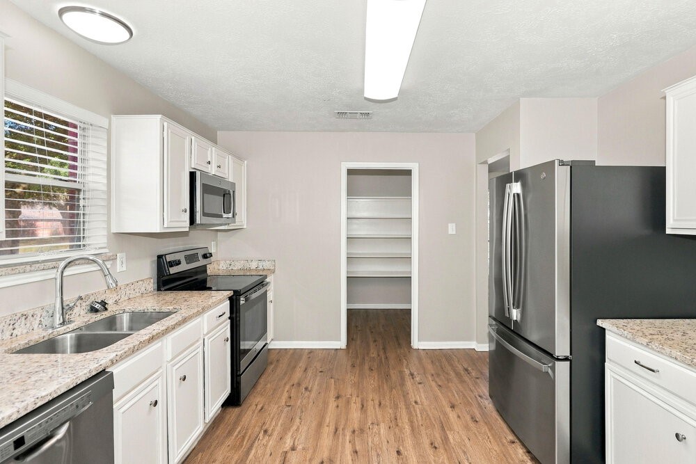31107 Perlican Drive, Spring, TX 77386