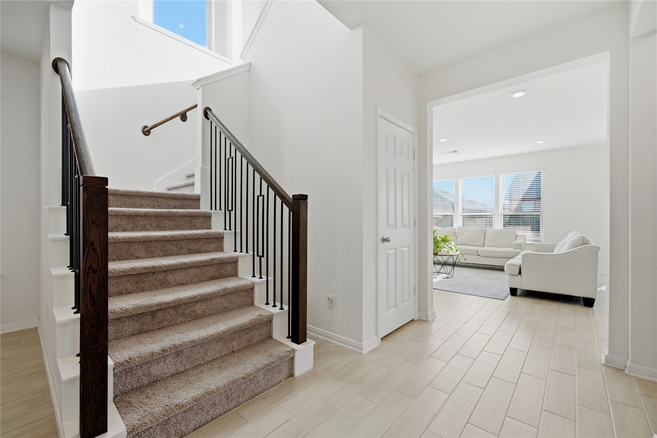 10318 Mount Winchell Drive, Iowa Colony, TX 77583
