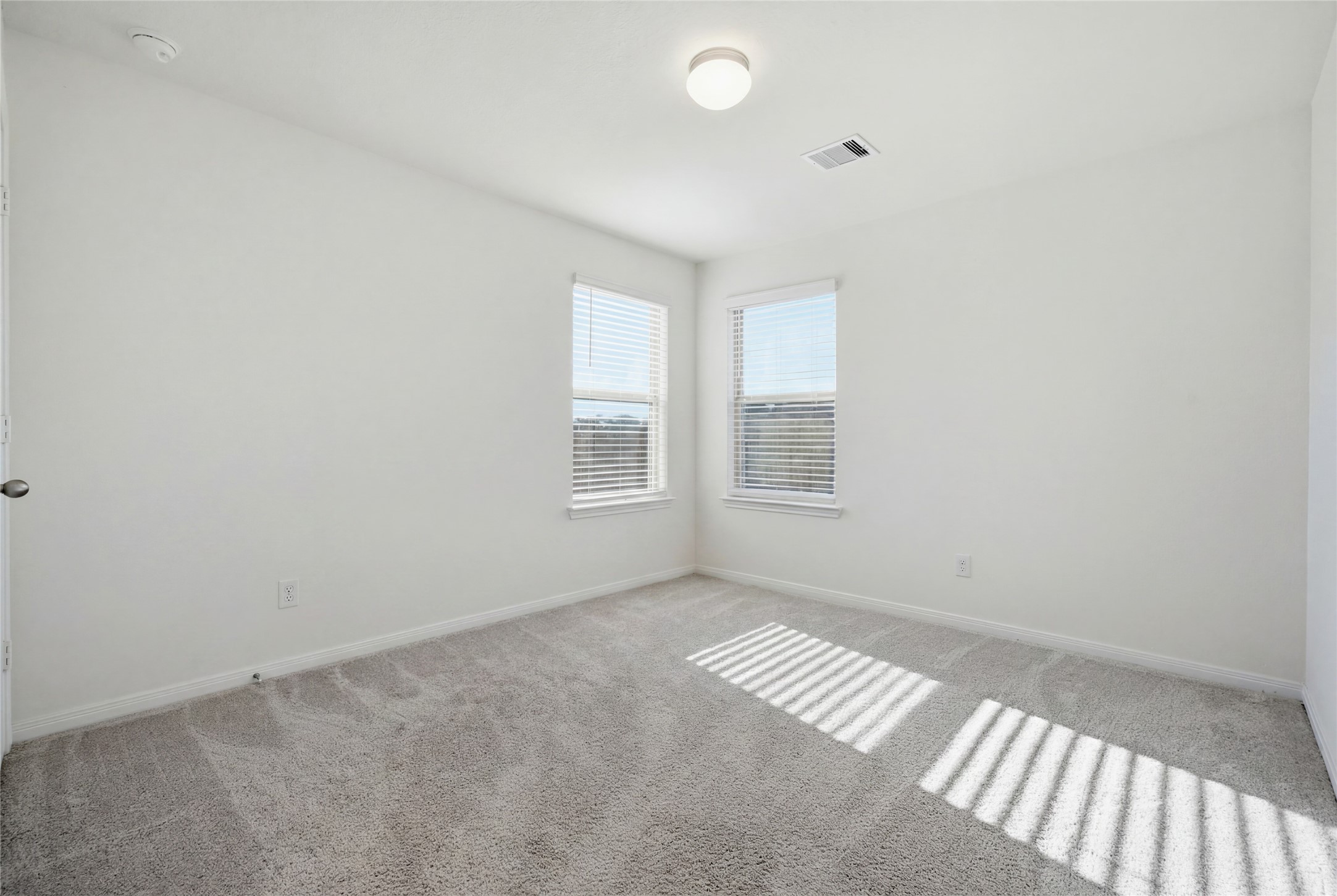 10318 Mount Winchell Drive, Iowa Colony, TX 77583