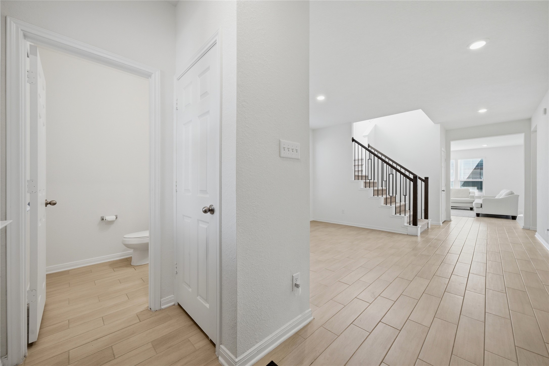 10318 Mount Winchell Drive, Iowa Colony, TX 77583