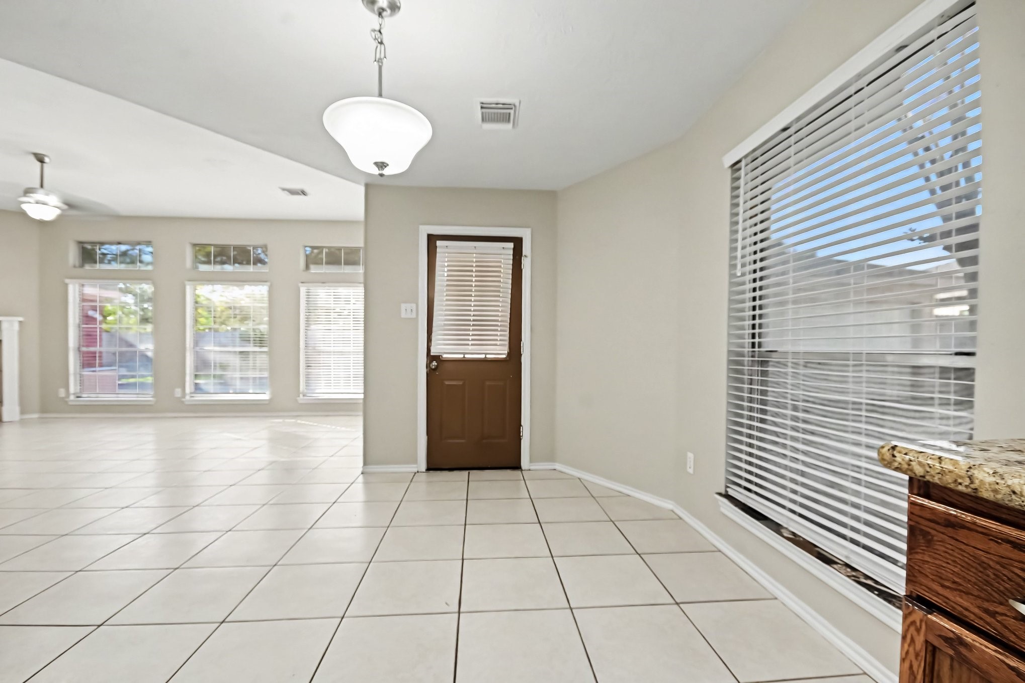2604 Briarglen Drive, Pearland, TX 77581