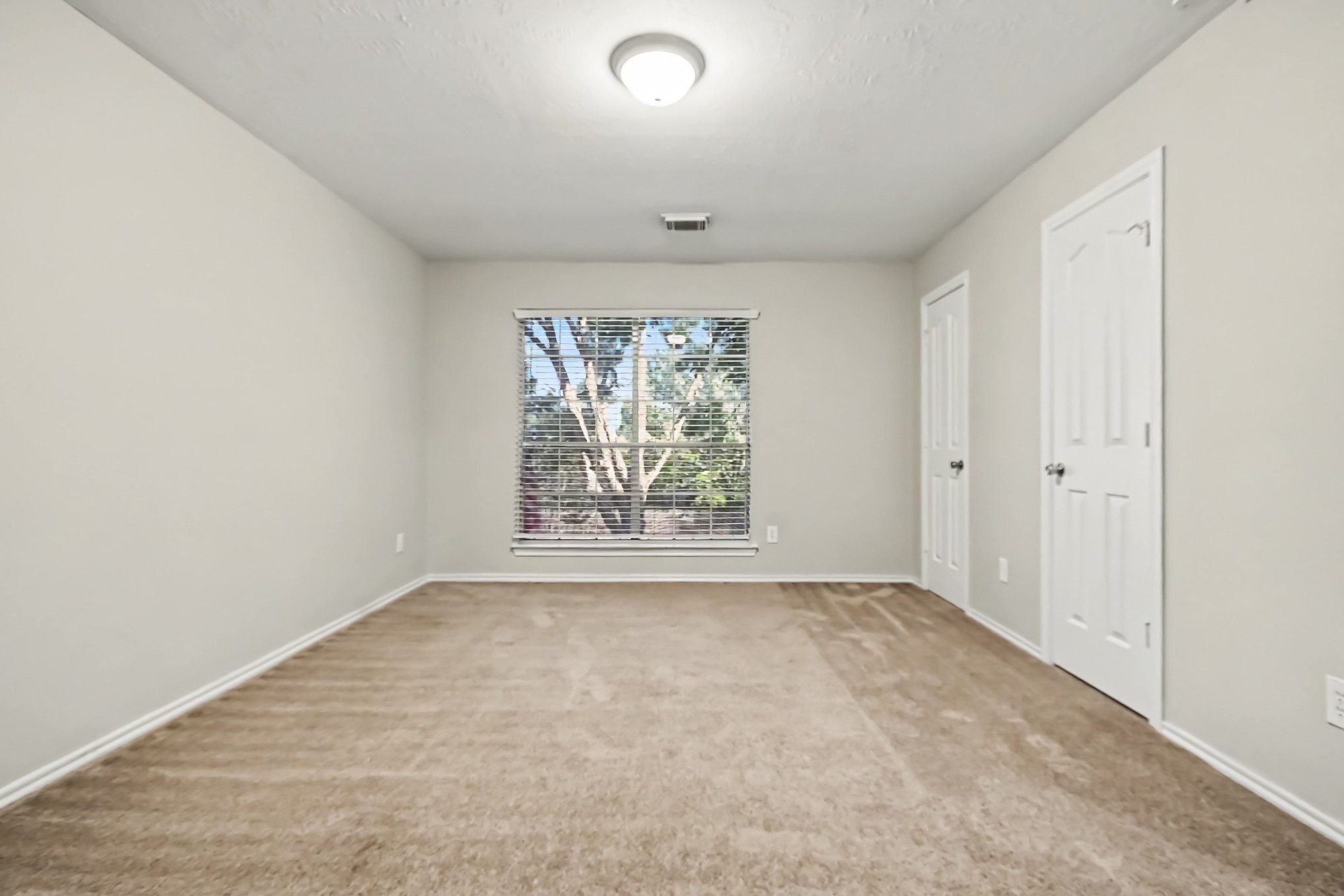 2604 Briarglen Drive, Pearland, TX 77581