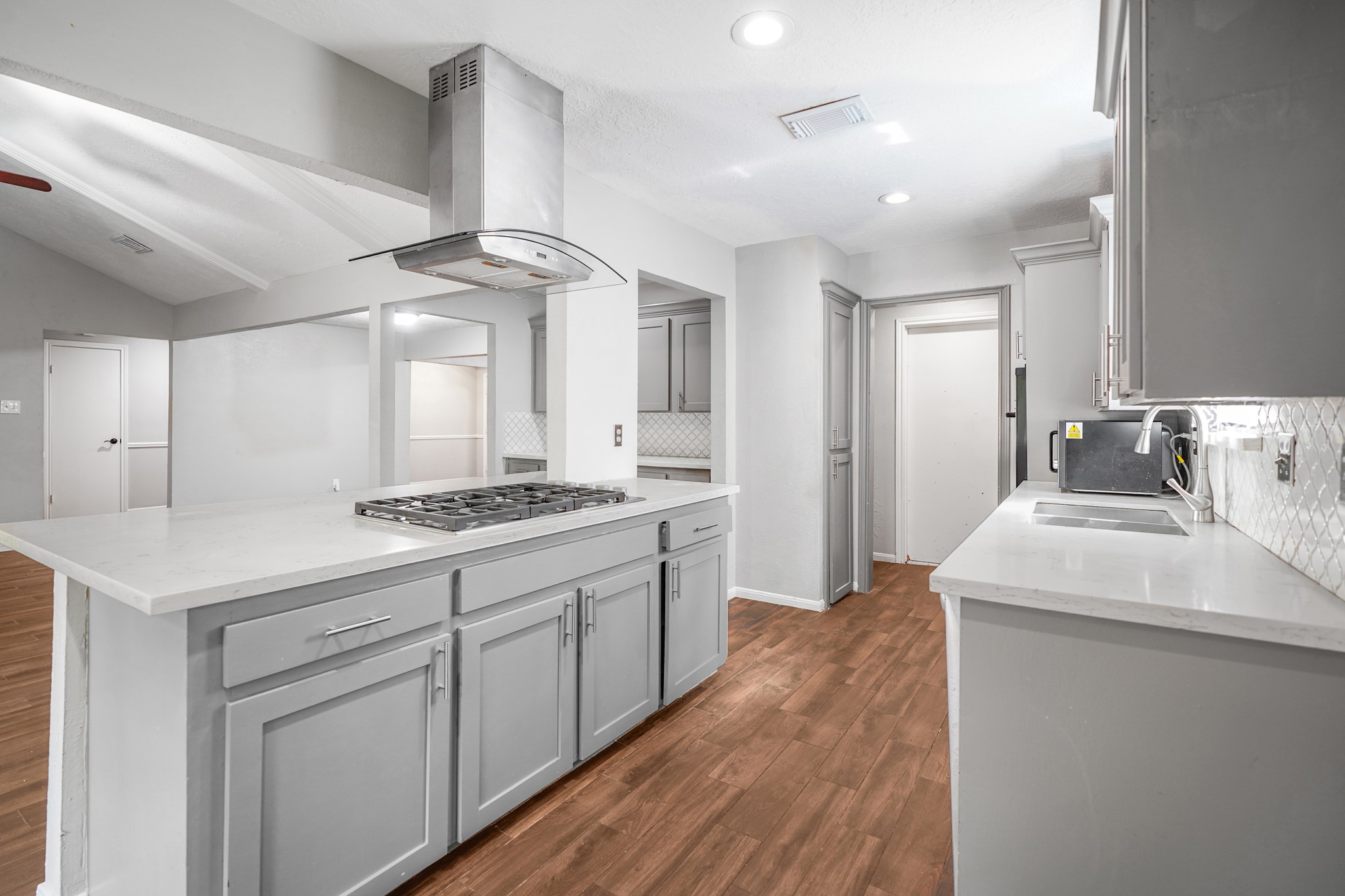 So many cabinets in this kitchen.