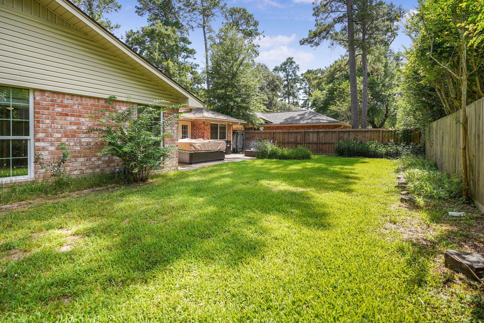 Large corner lot!