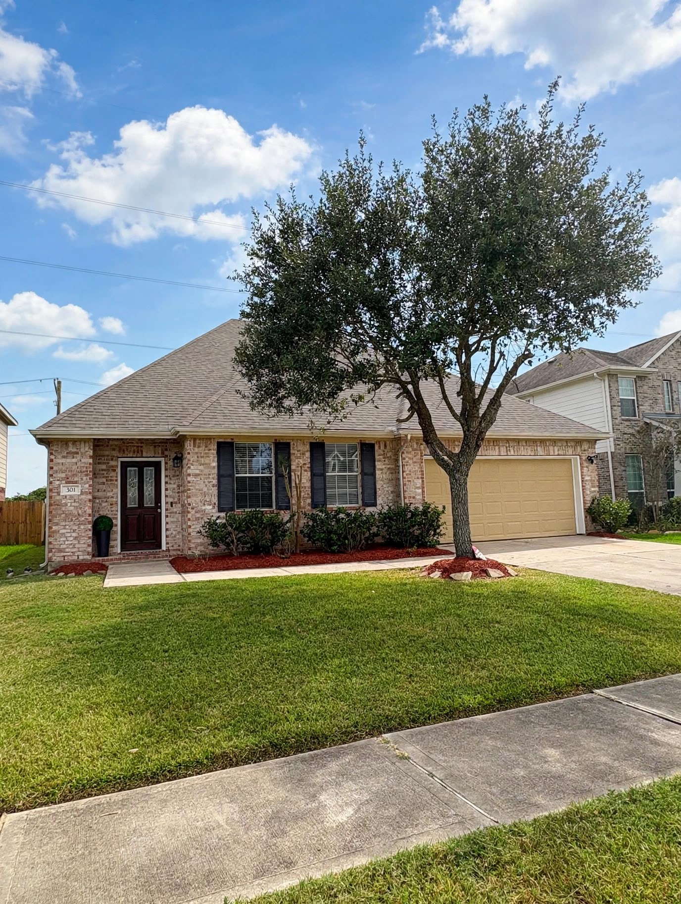 303 Lake Line Drive, Alvin, TX 77511 303 Lake Line Drive, Alvin, TX 77511