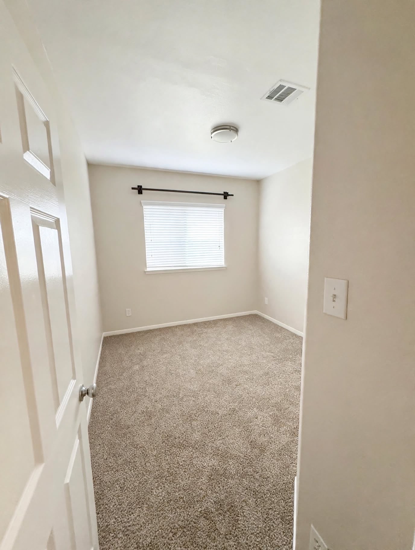 303 Lake Line Drive, Alvin, TX 77511