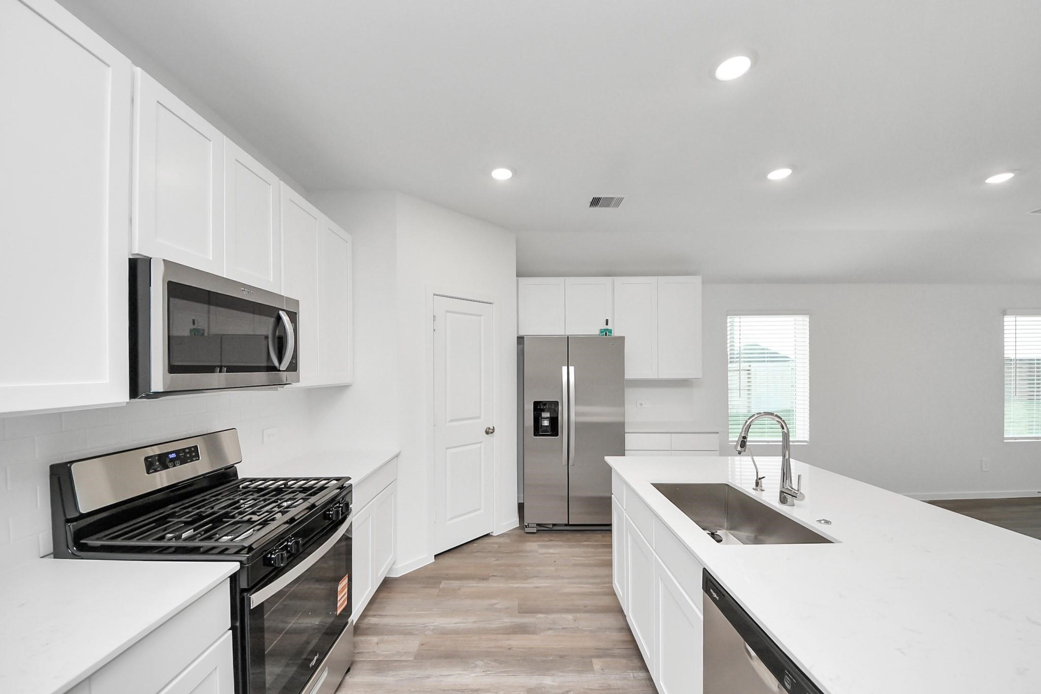 6003 Bella Breeze Drive, Katy, TX 77493