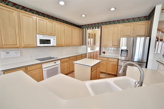1939 Misty Falls LN, Richmond, TX 77406