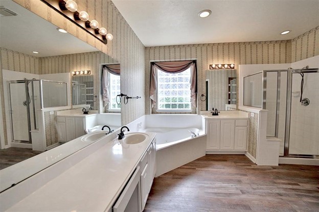 1939 Misty Falls LN, Richmond, TX 77406