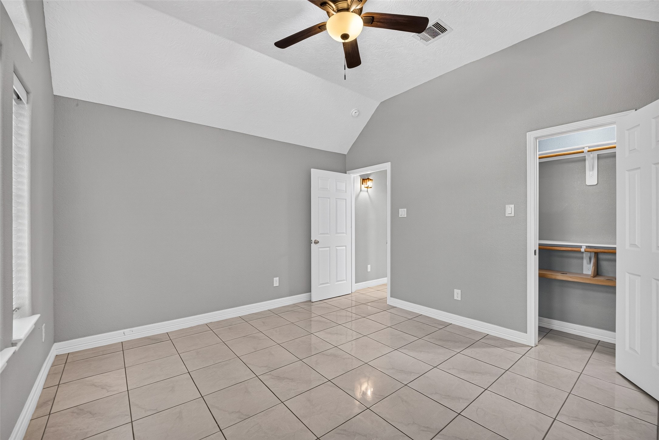 803 Avenue K, South Houston, TX 77587