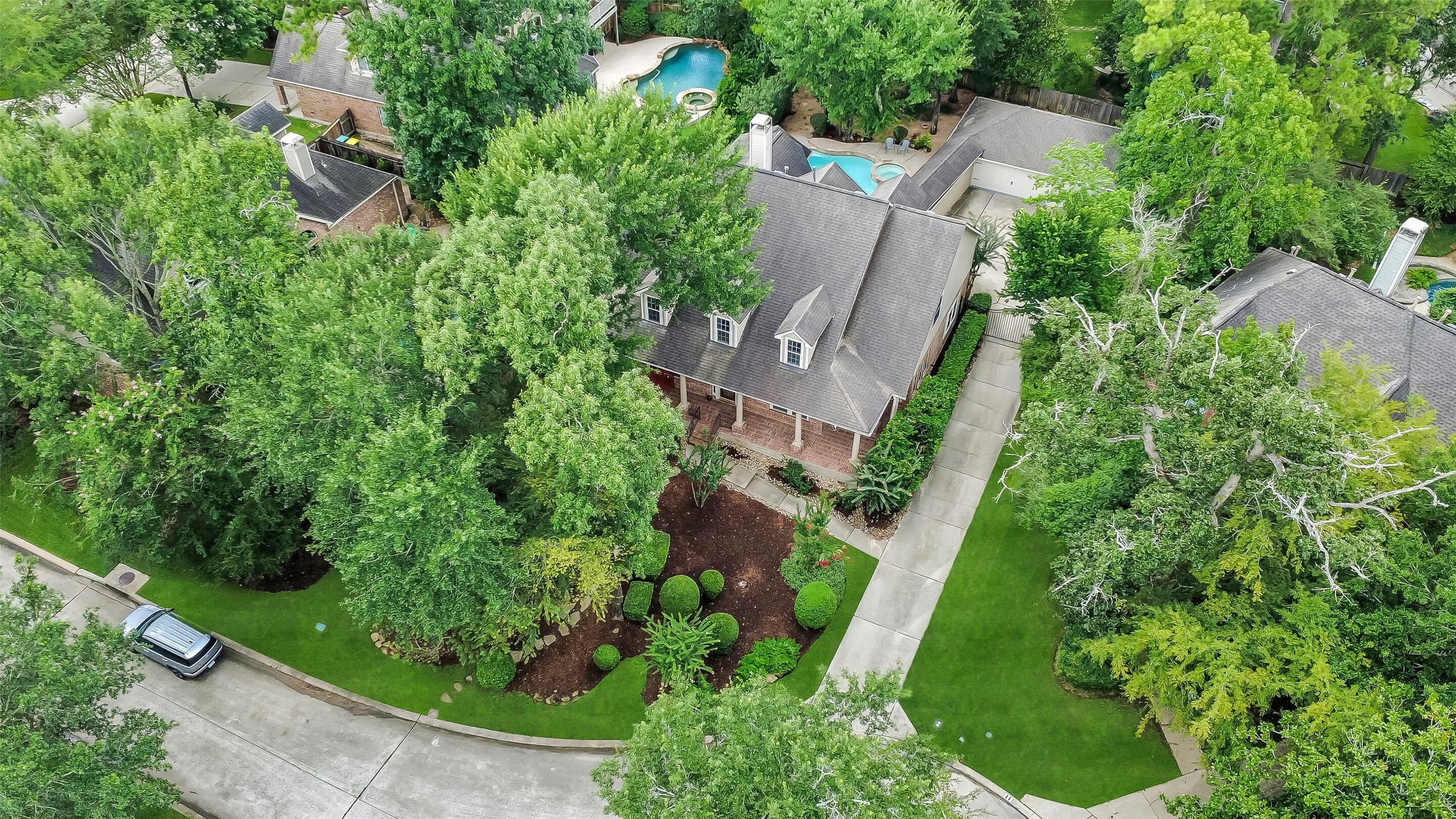 7 Larkspur Trail, The Woodlands, TX 77382