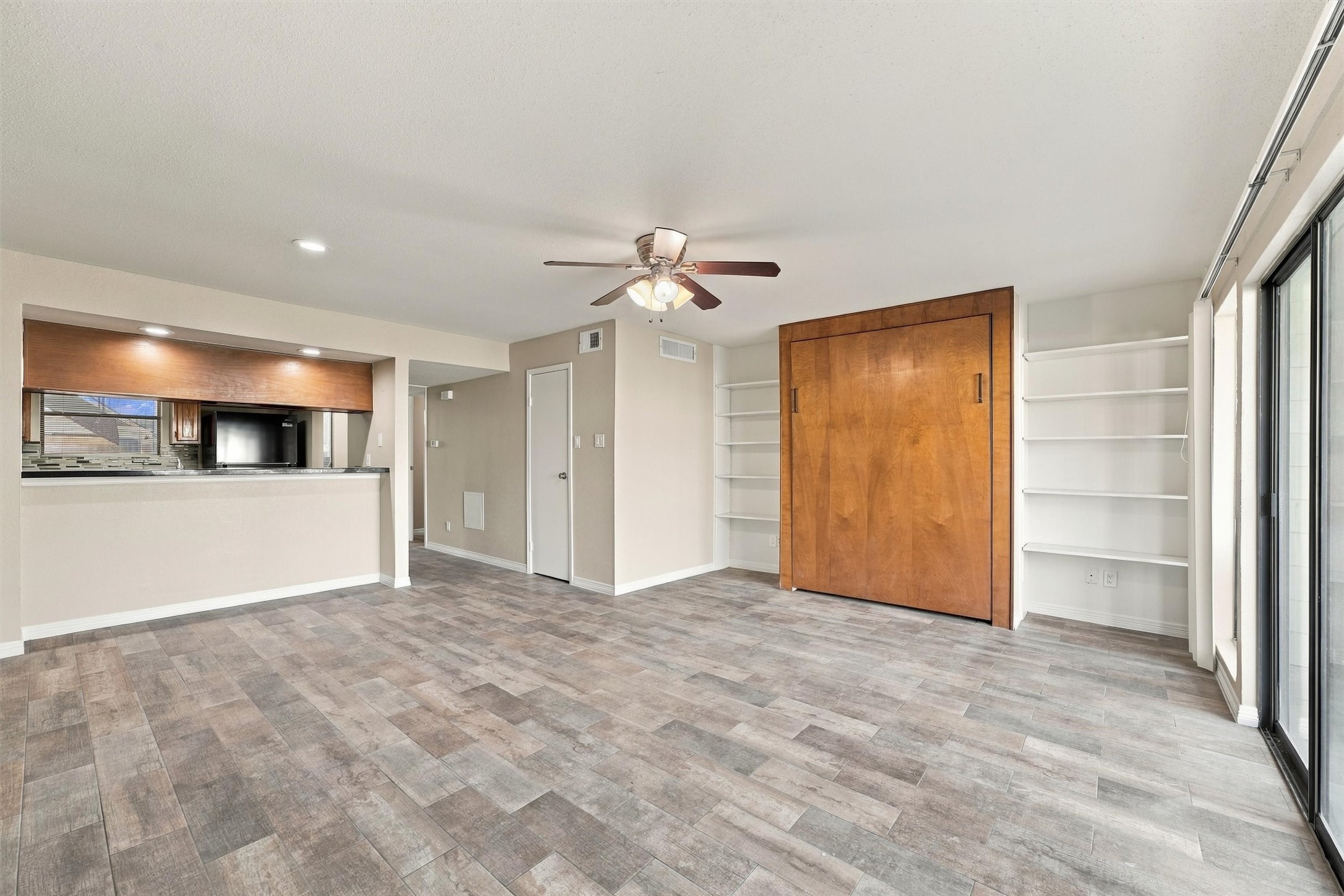 14777 Wunderlich Drive, #2405, Houston, TX 77069