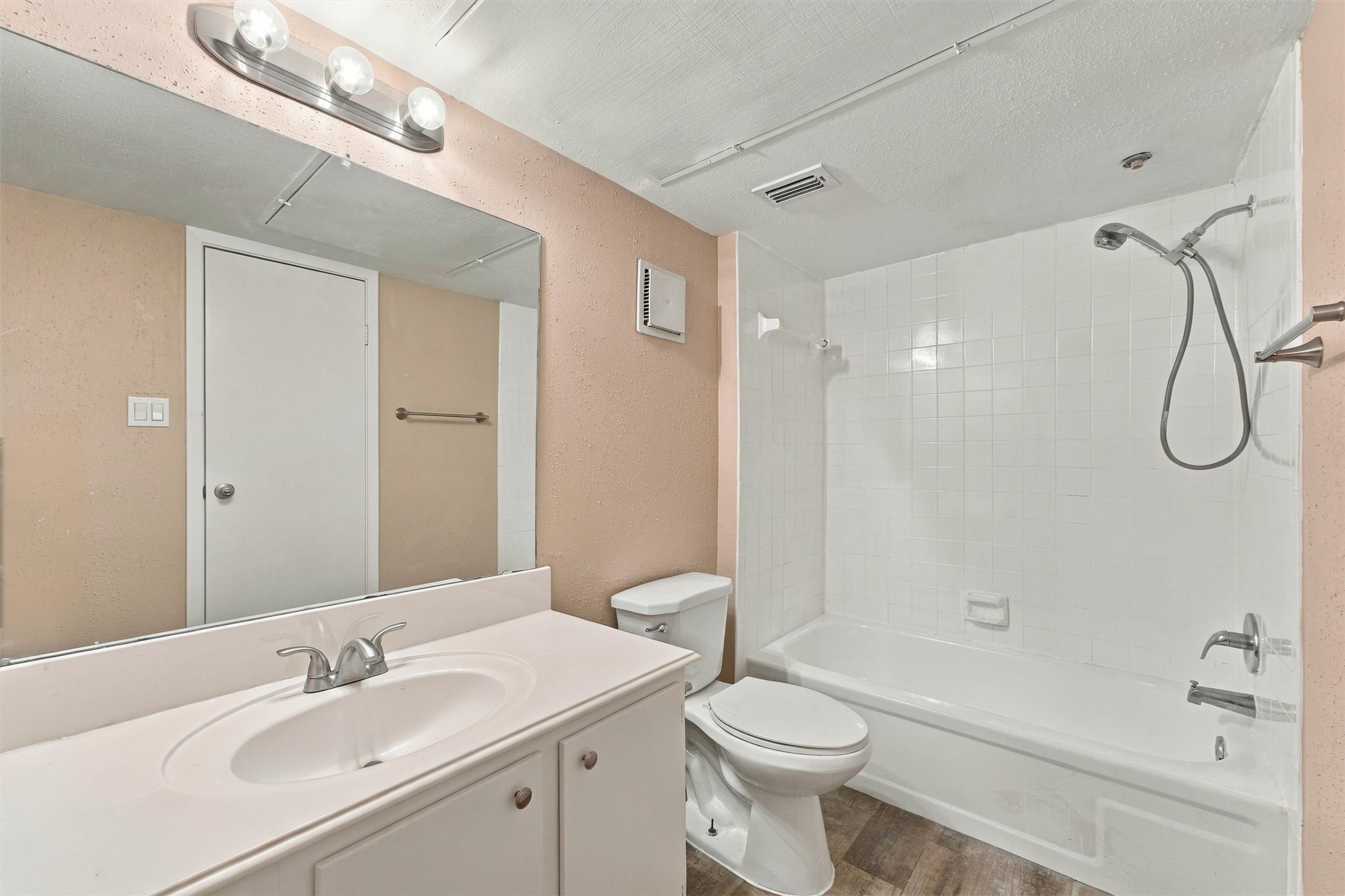 14777 Wunderlich Drive, #2405, Houston, TX 77069