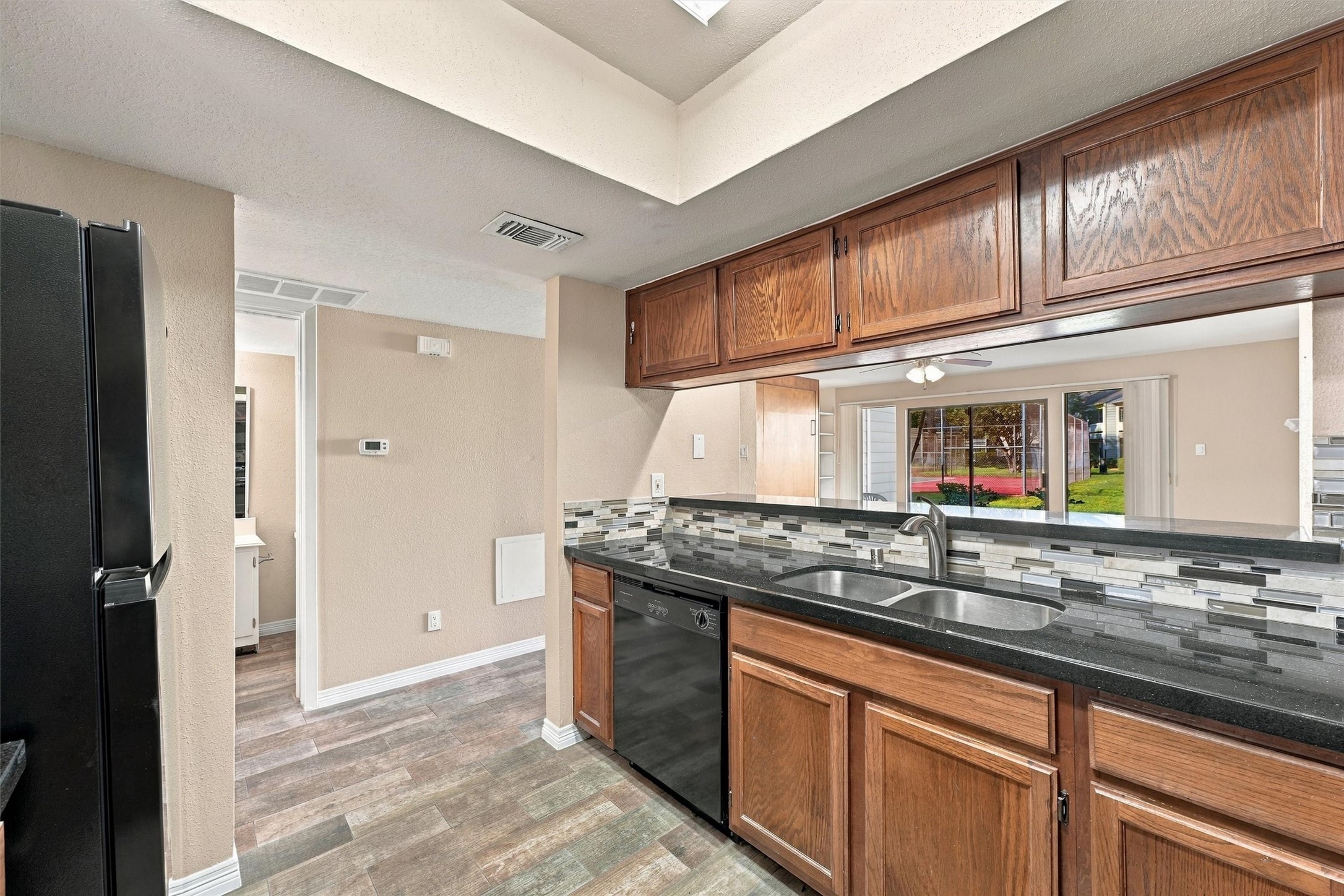 14777 Wunderlich Drive, #2405, Houston, TX 77069