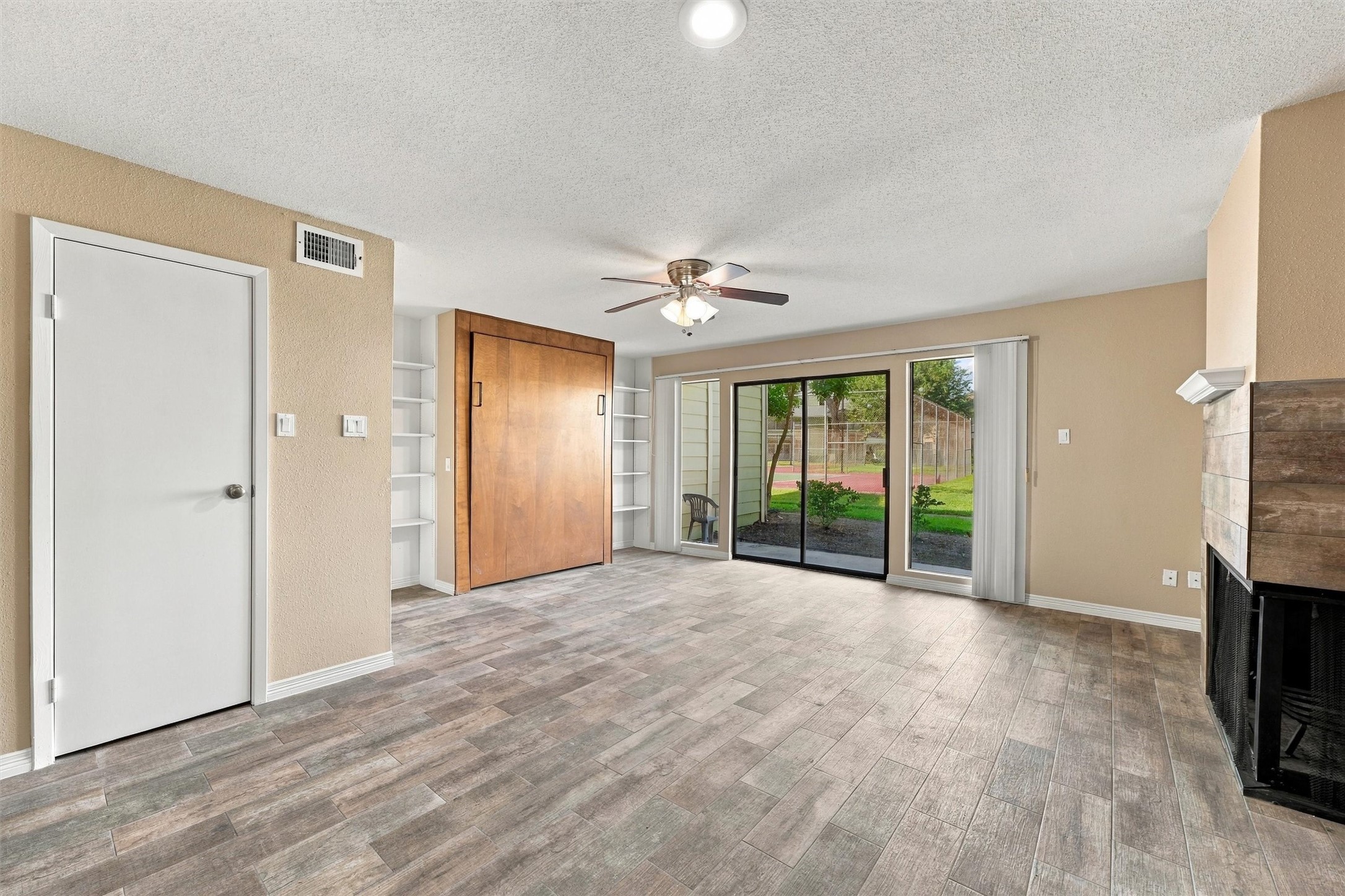 14777 Wunderlich Drive, #2405, Houston, TX 77069
