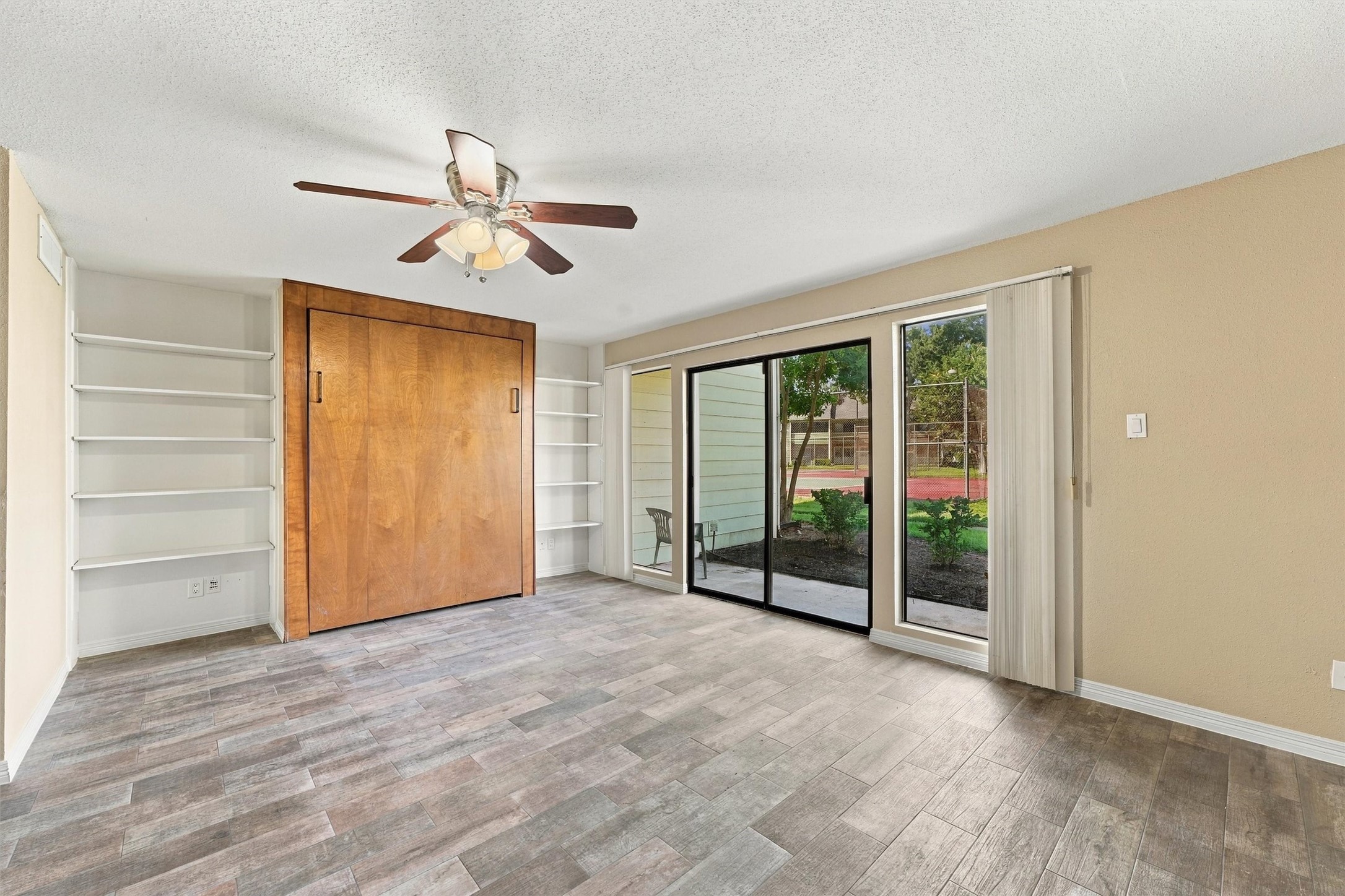 14777 Wunderlich Drive, #2405, Houston, TX 77069