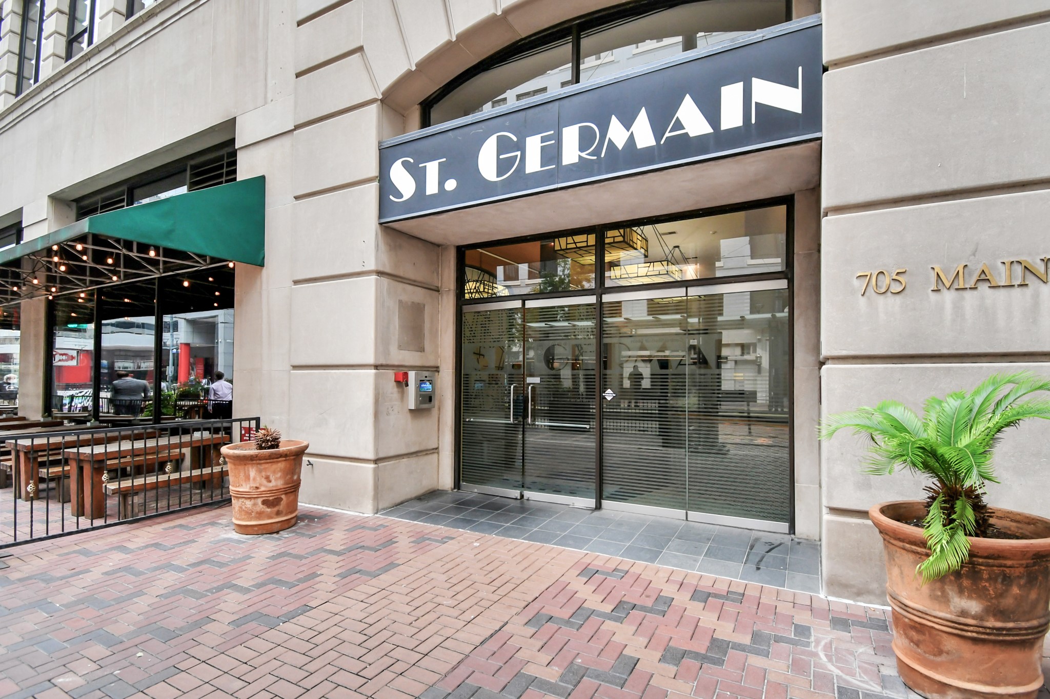 Building entrance on Main Street. A private code is used to access the lobby.