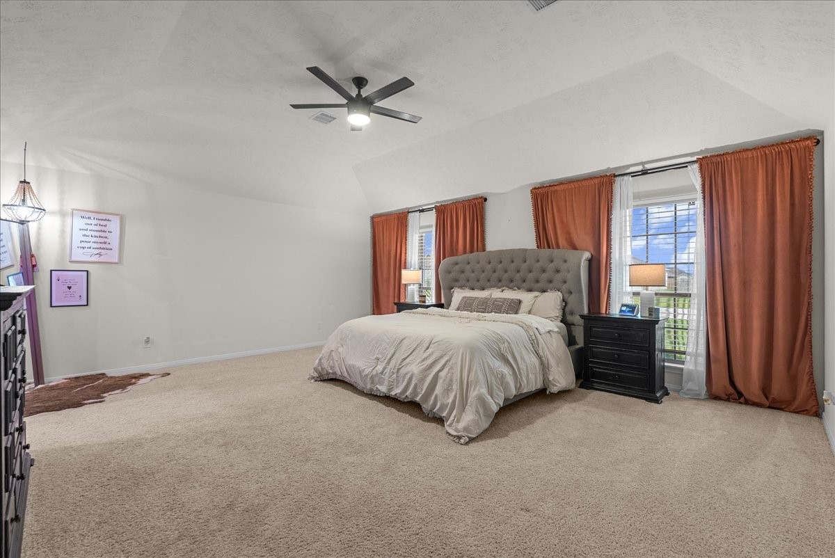 3310 Bastian Road, Dickinson, TX 77539