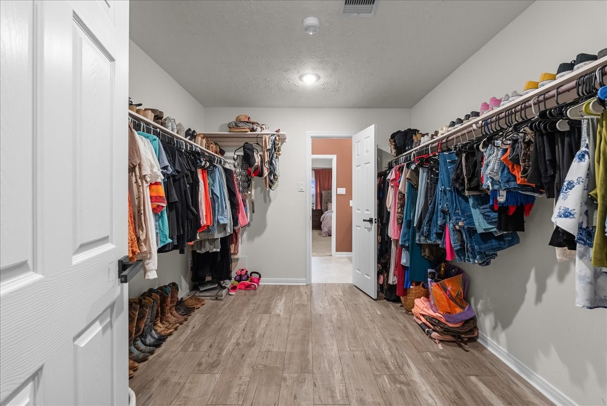 3310 Bastian Road, Dickinson, TX 77539