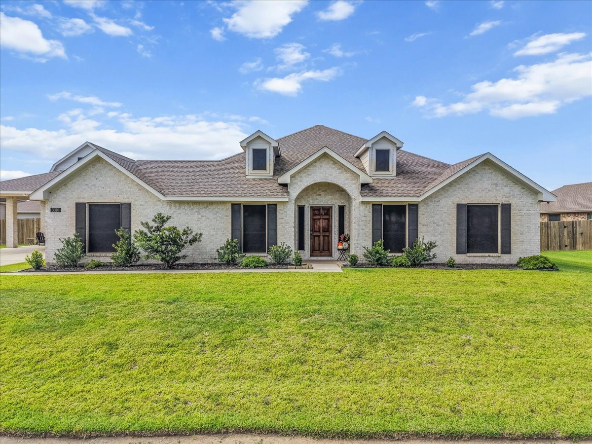 3310 Bastian Road, Dickinson, TX 77539