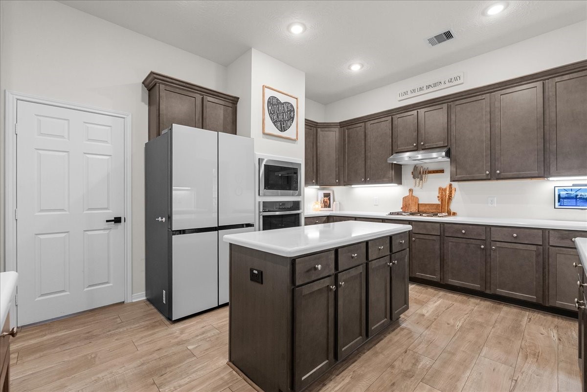 3310 Bastian Road, Dickinson, TX 77539