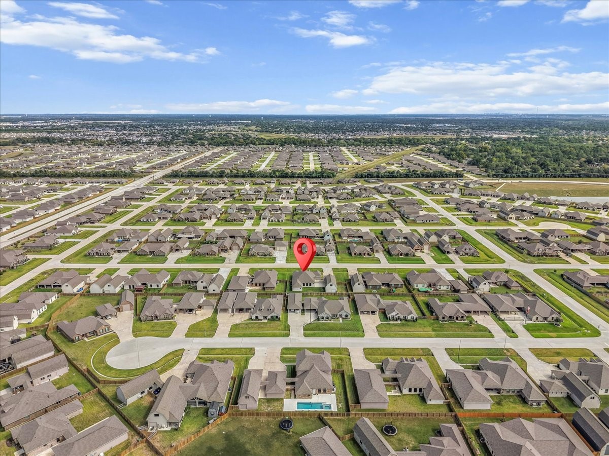 3310 Bastian Road, Dickinson, TX 77539
