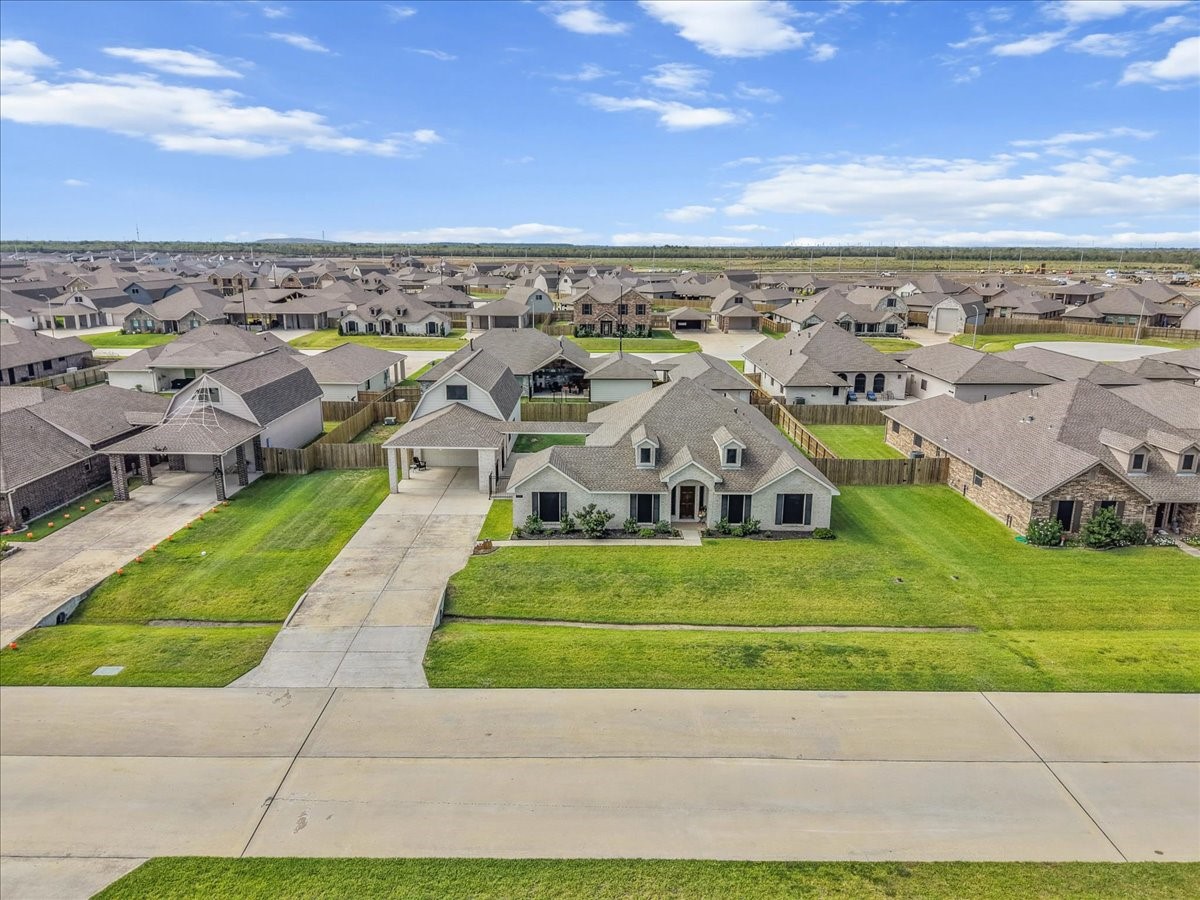 3310 Bastian Road, Dickinson, TX 77539