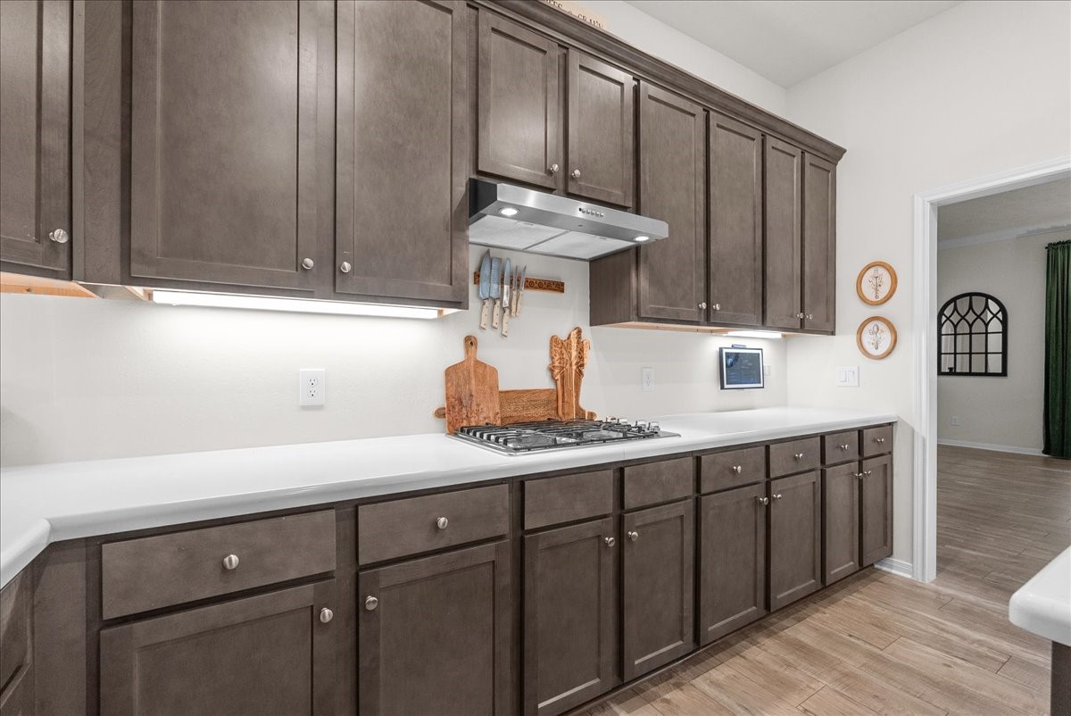 3310 Bastian Road, Dickinson, TX 77539