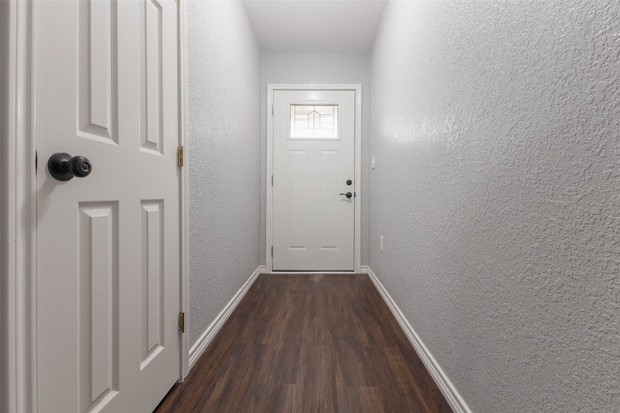 102 Cotton Street, Jones Creek, TX 77541