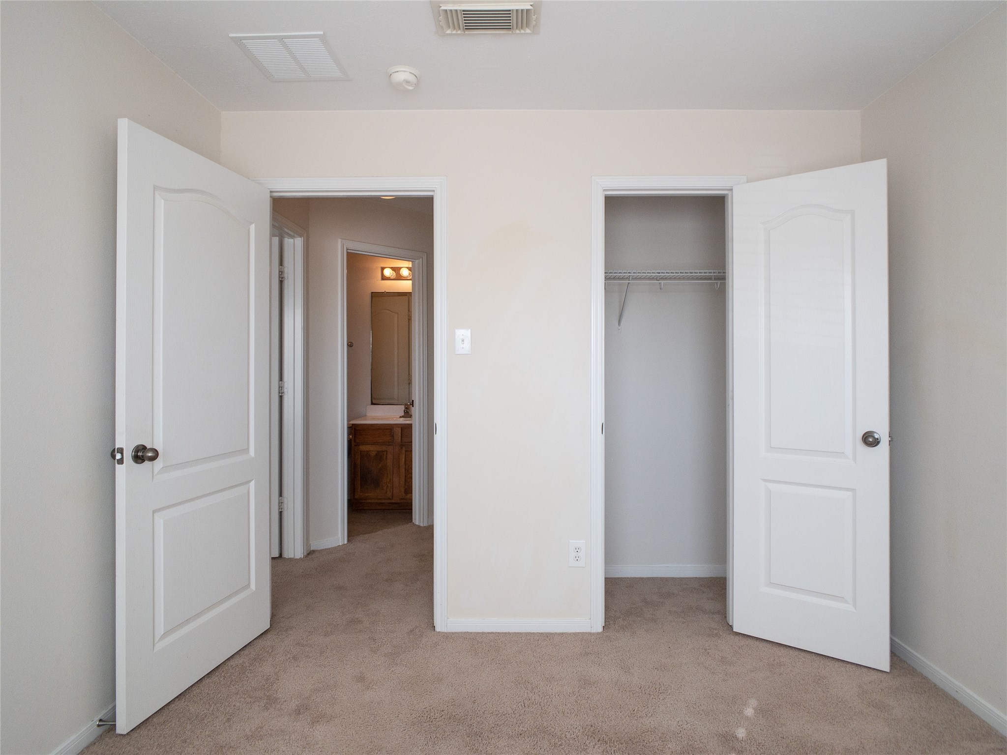 reverse view of bedroom 2