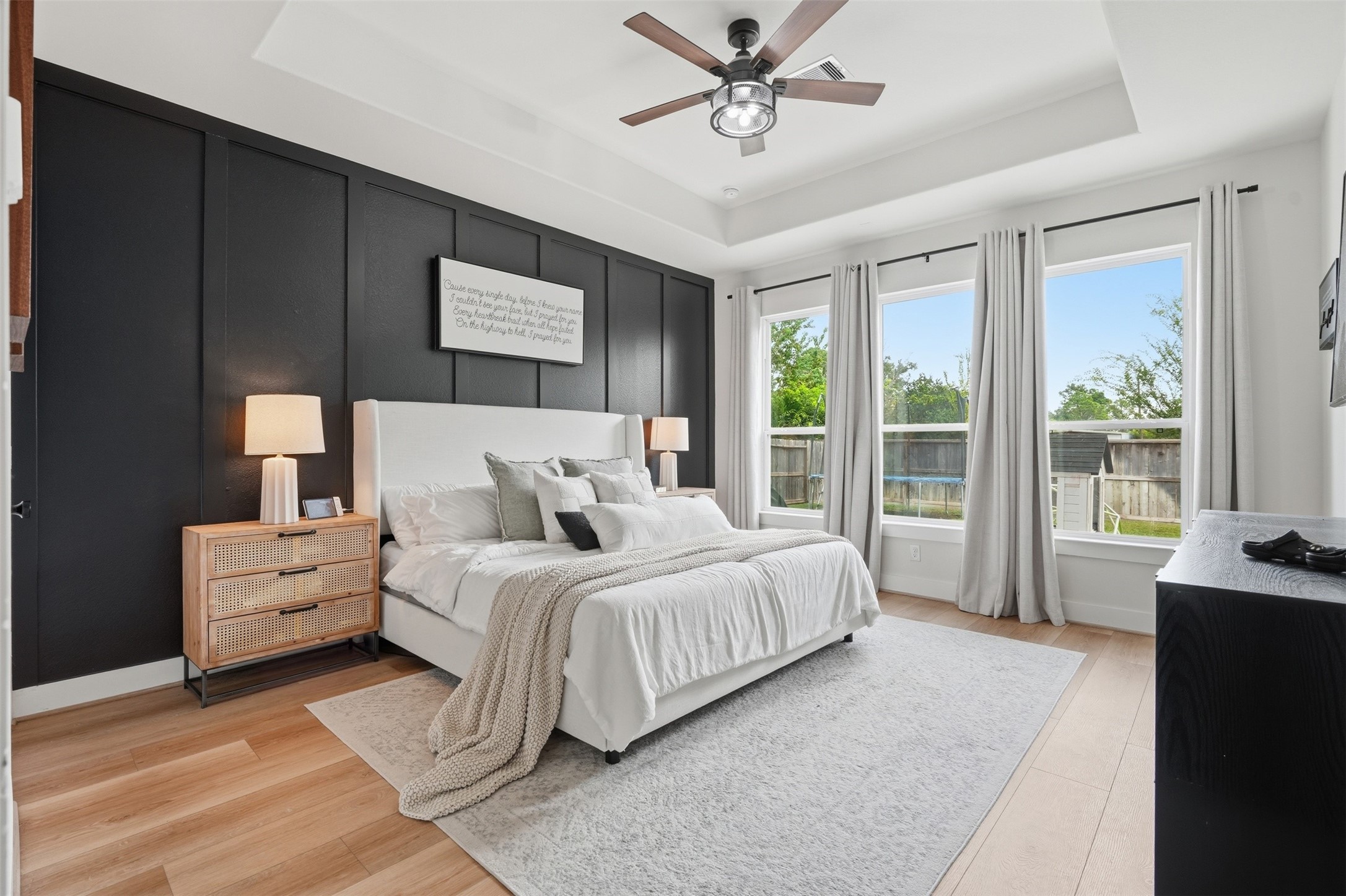 Primary suite with accent wall