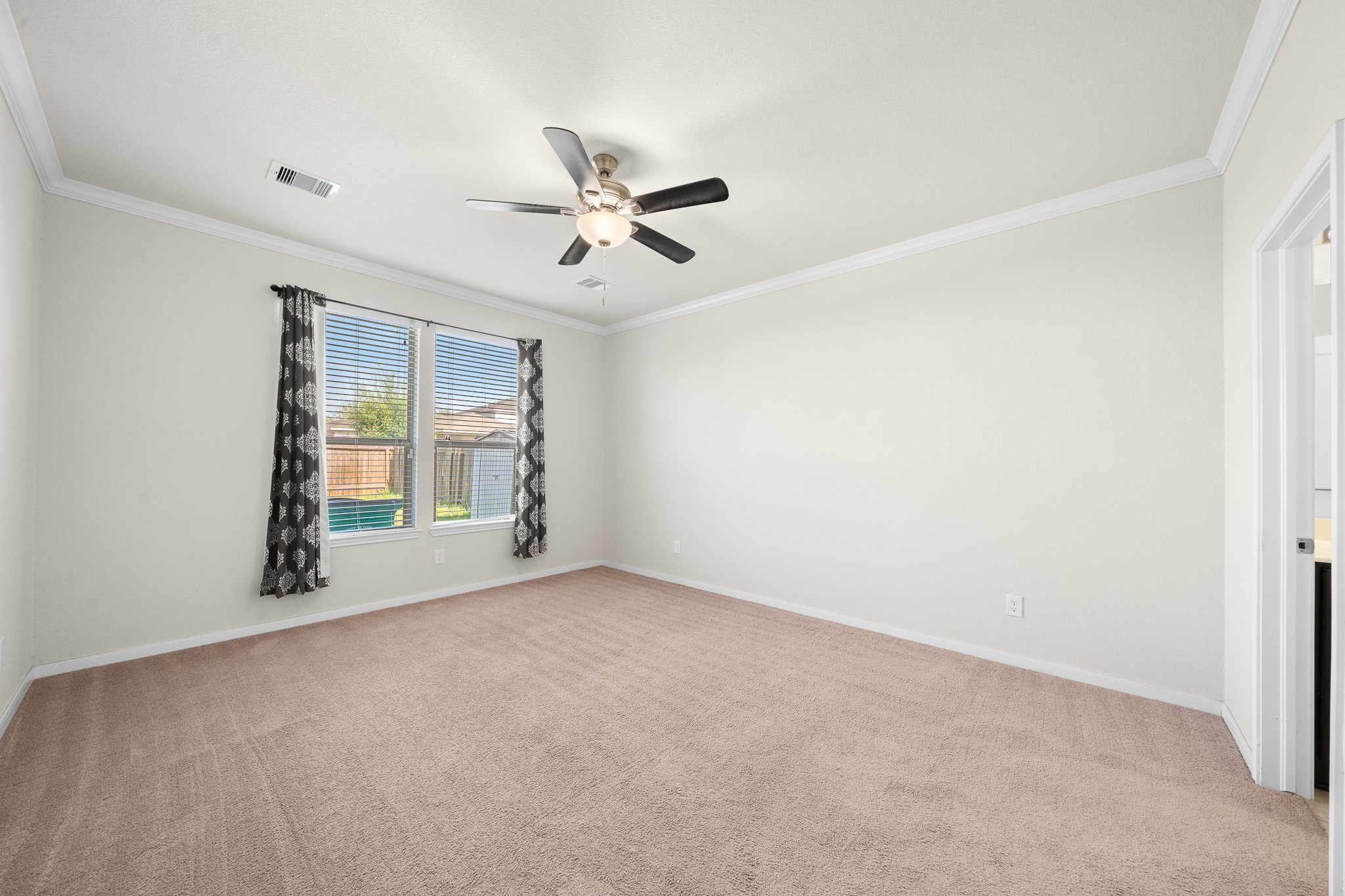 5822 Water Violet Lane, Richmond, TX 77407