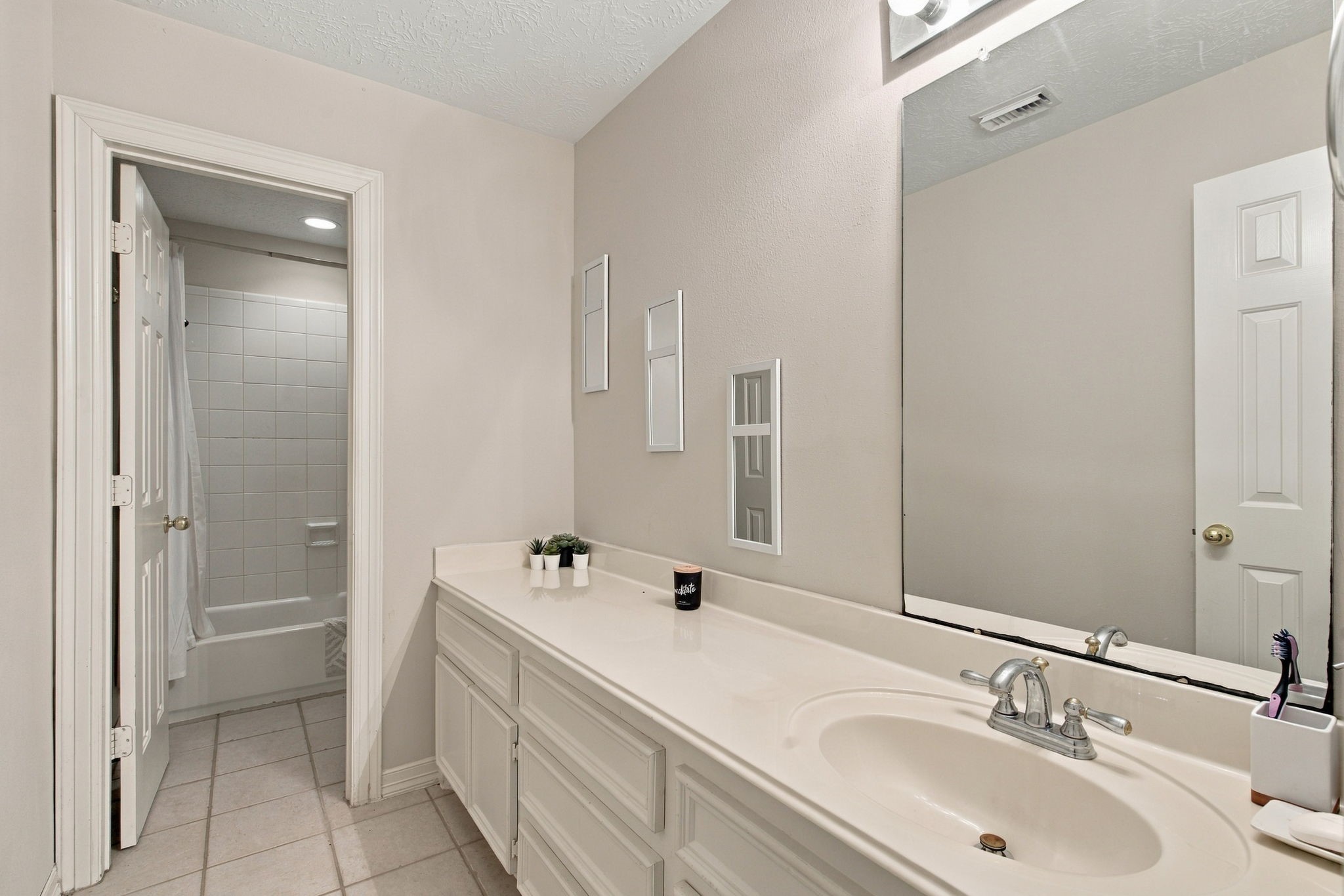 31630 Spinnaker Run, Magnolia, TX 77354