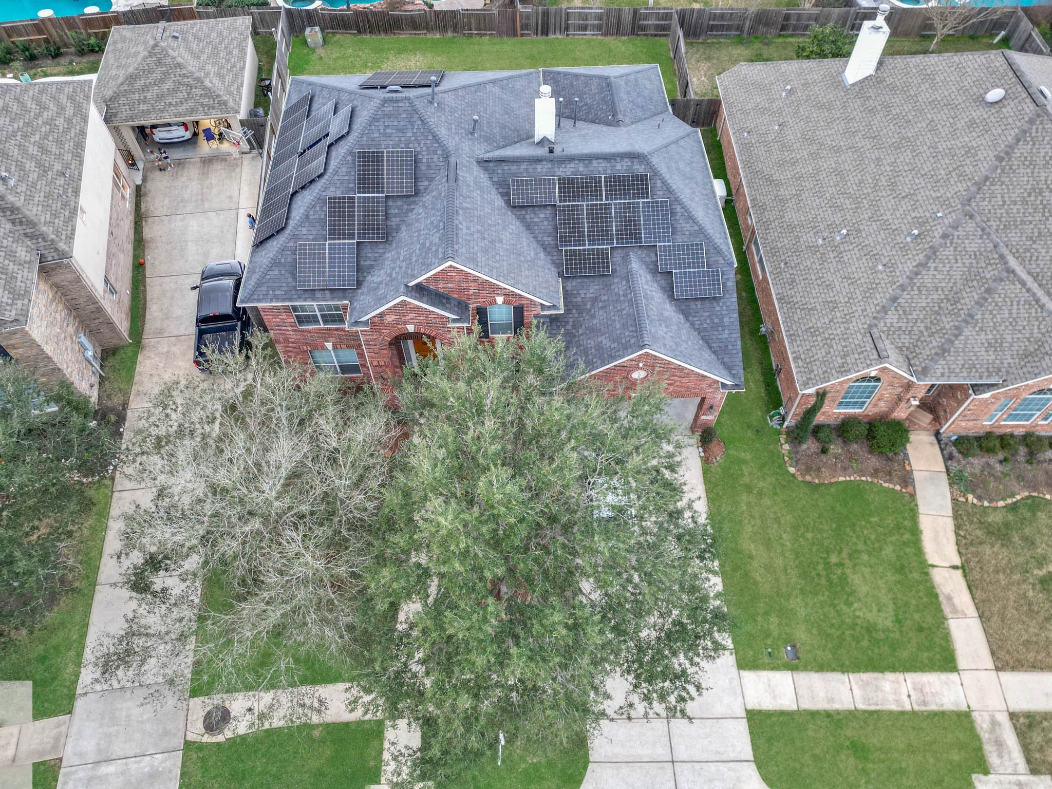 105 Hawke Bay Lane, Friendswood, TX 77546