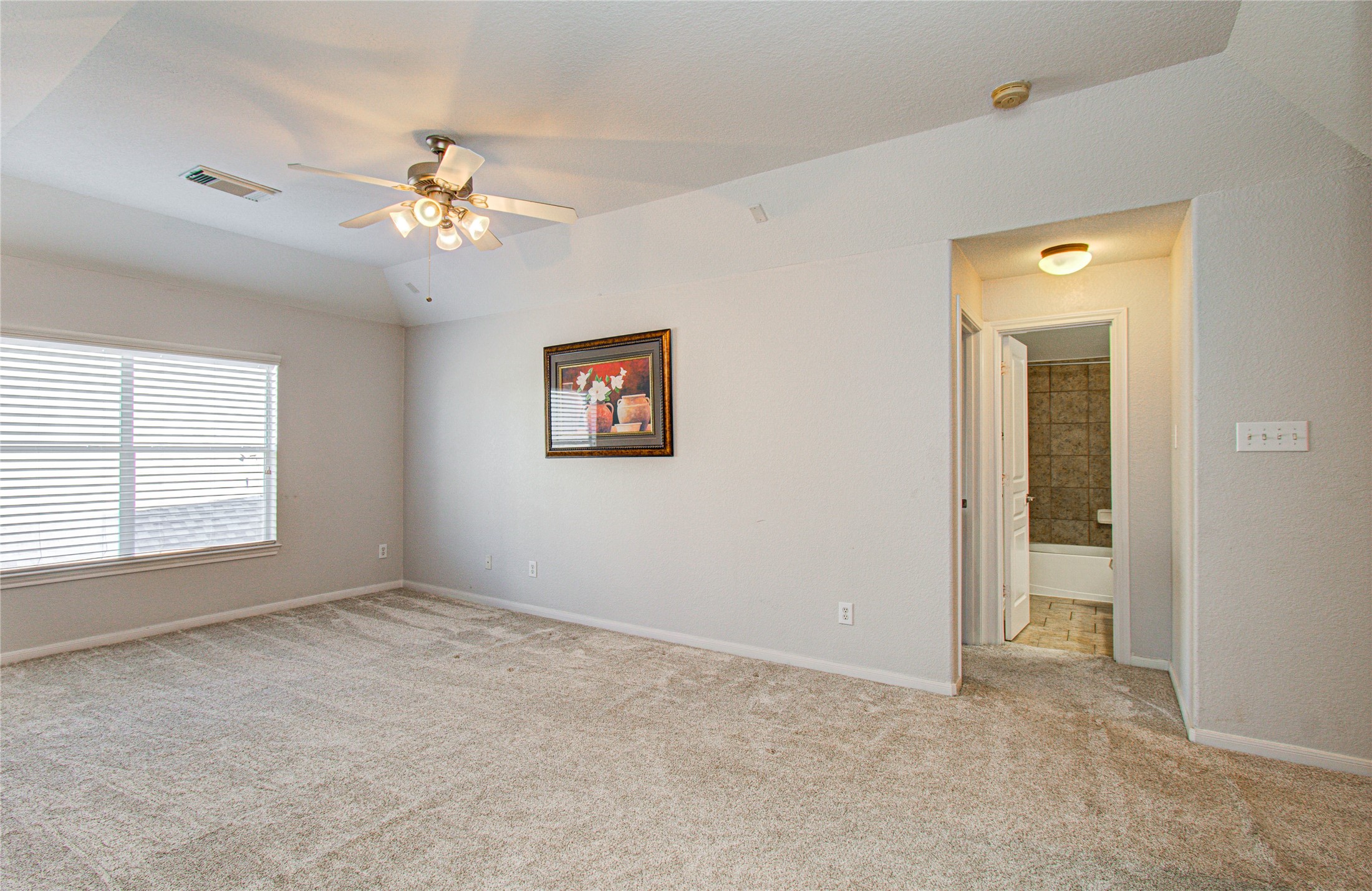 105 Hawke Bay Lane, Friendswood, TX 77546