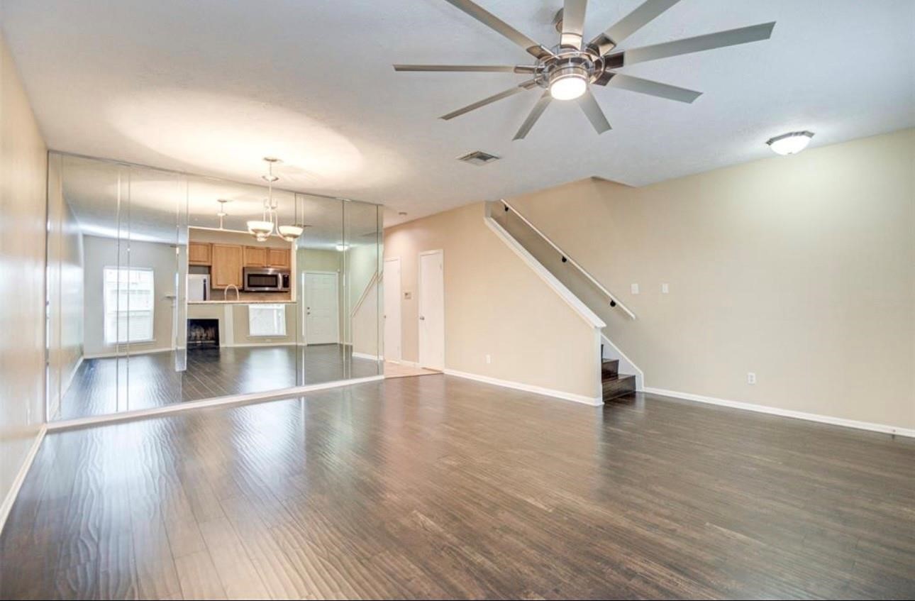 3174 Holly Hall Street, Houston, TX 77054