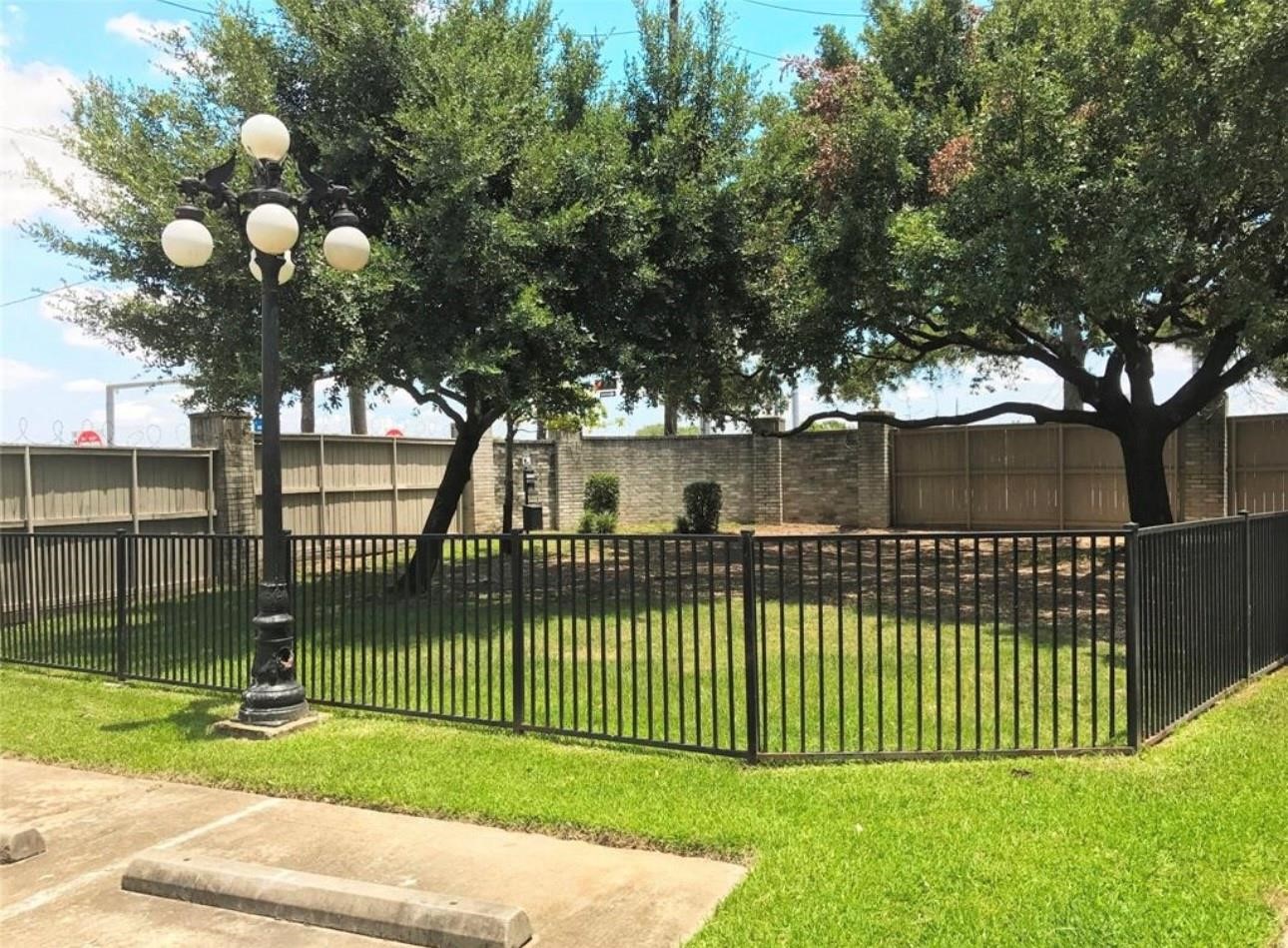 3174 Holly Hall Street, Houston, TX 77054