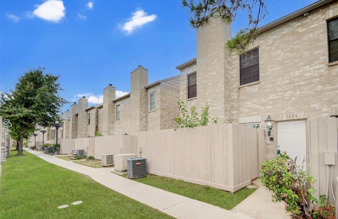 3174 Holly Hall Street, Houston, TX 77054