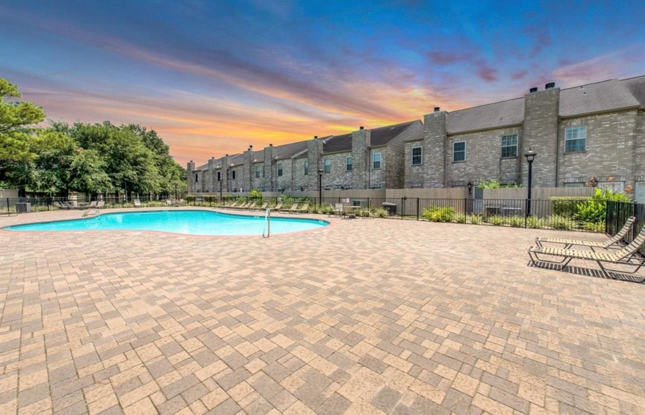 3174 Holly Hall Street, Houston, TX 77054