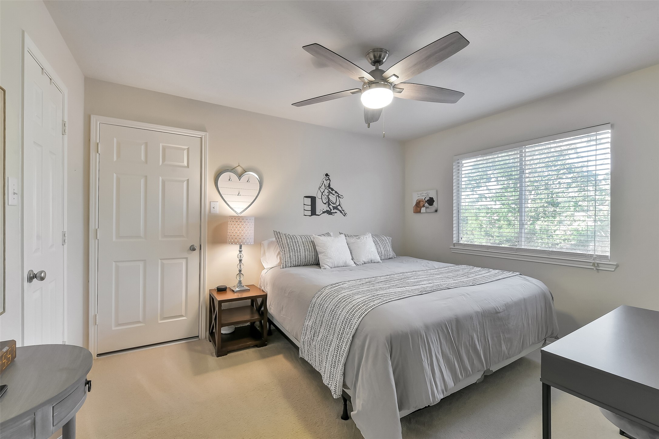 8934 Parlin Ridge Drive, Houston, TX 77040