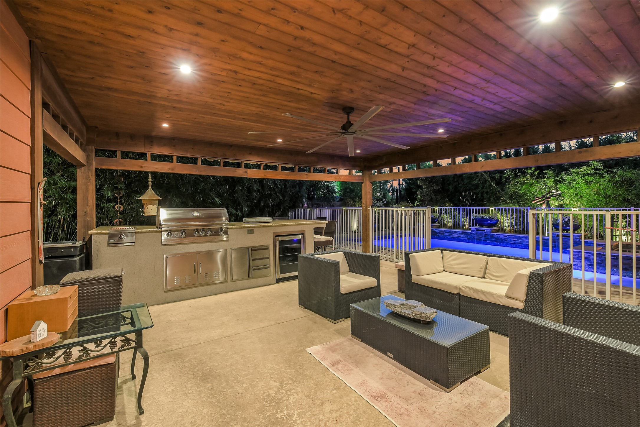 8934 Parlin Ridge Drive, Houston, TX 77040