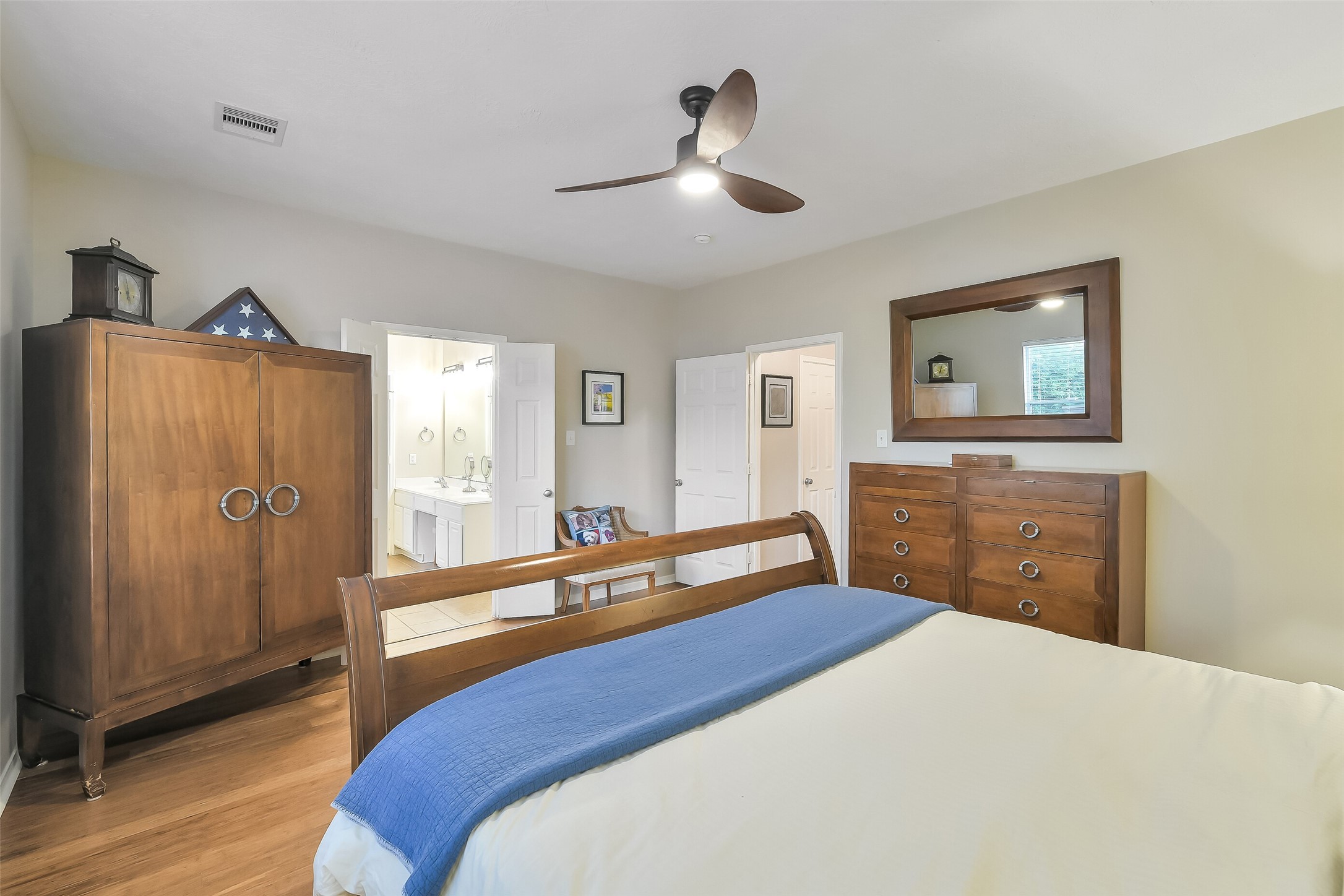 8934 Parlin Ridge Drive, Houston, TX 77040