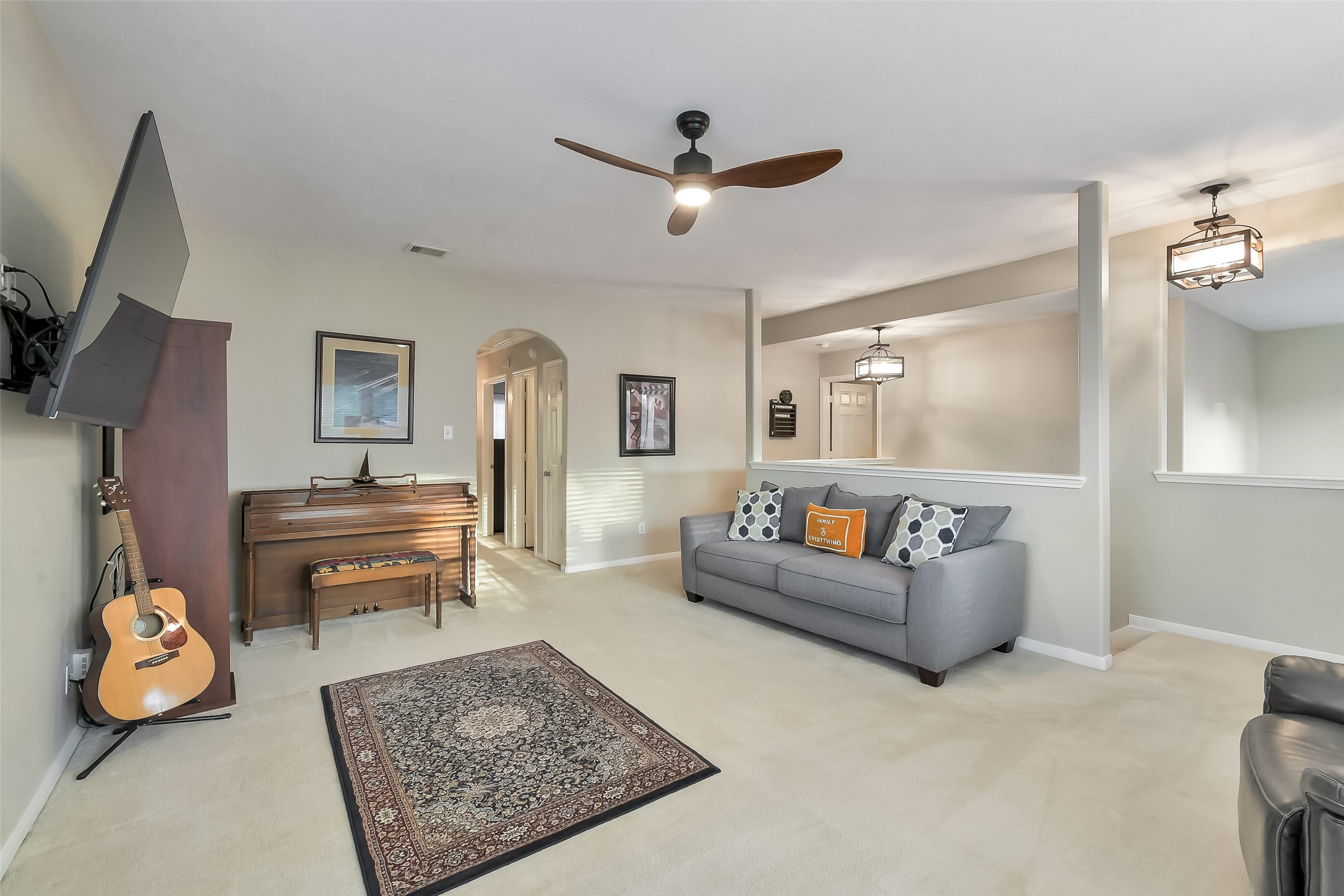 8934 Parlin Ridge Drive, Houston, TX 77040
