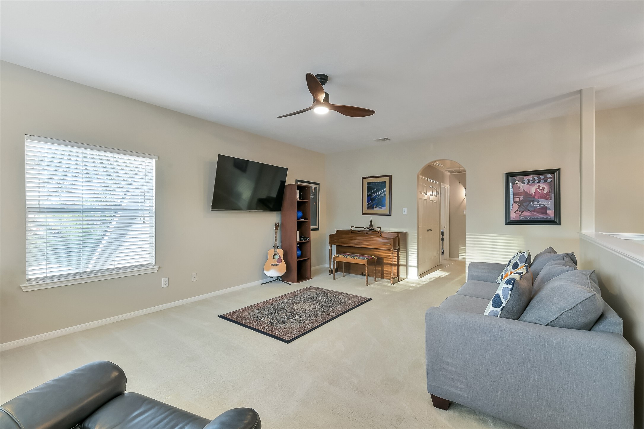8934 Parlin Ridge Drive, Houston, TX 77040